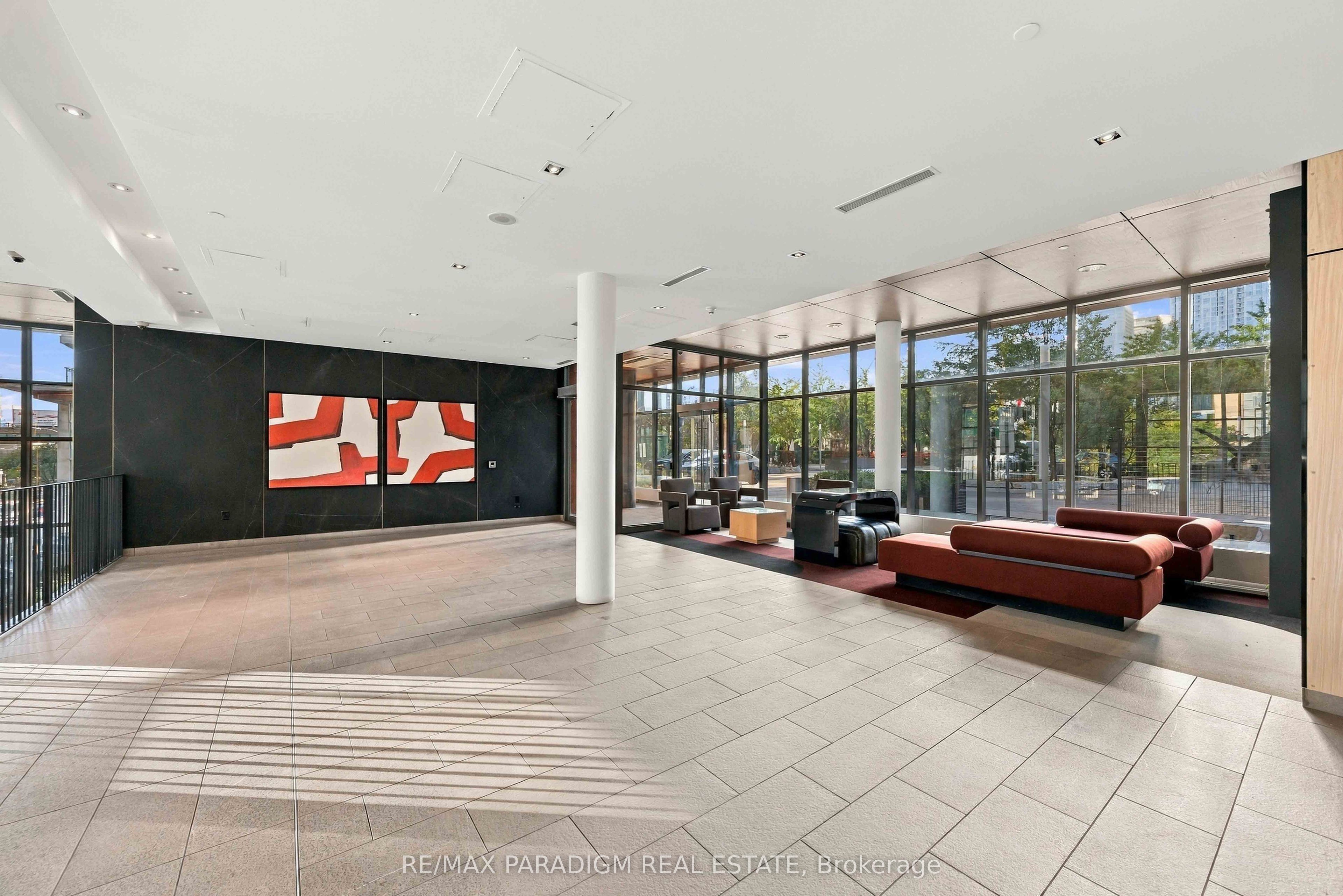 Unit 326 - 15 Brunel Court, Toronto 4