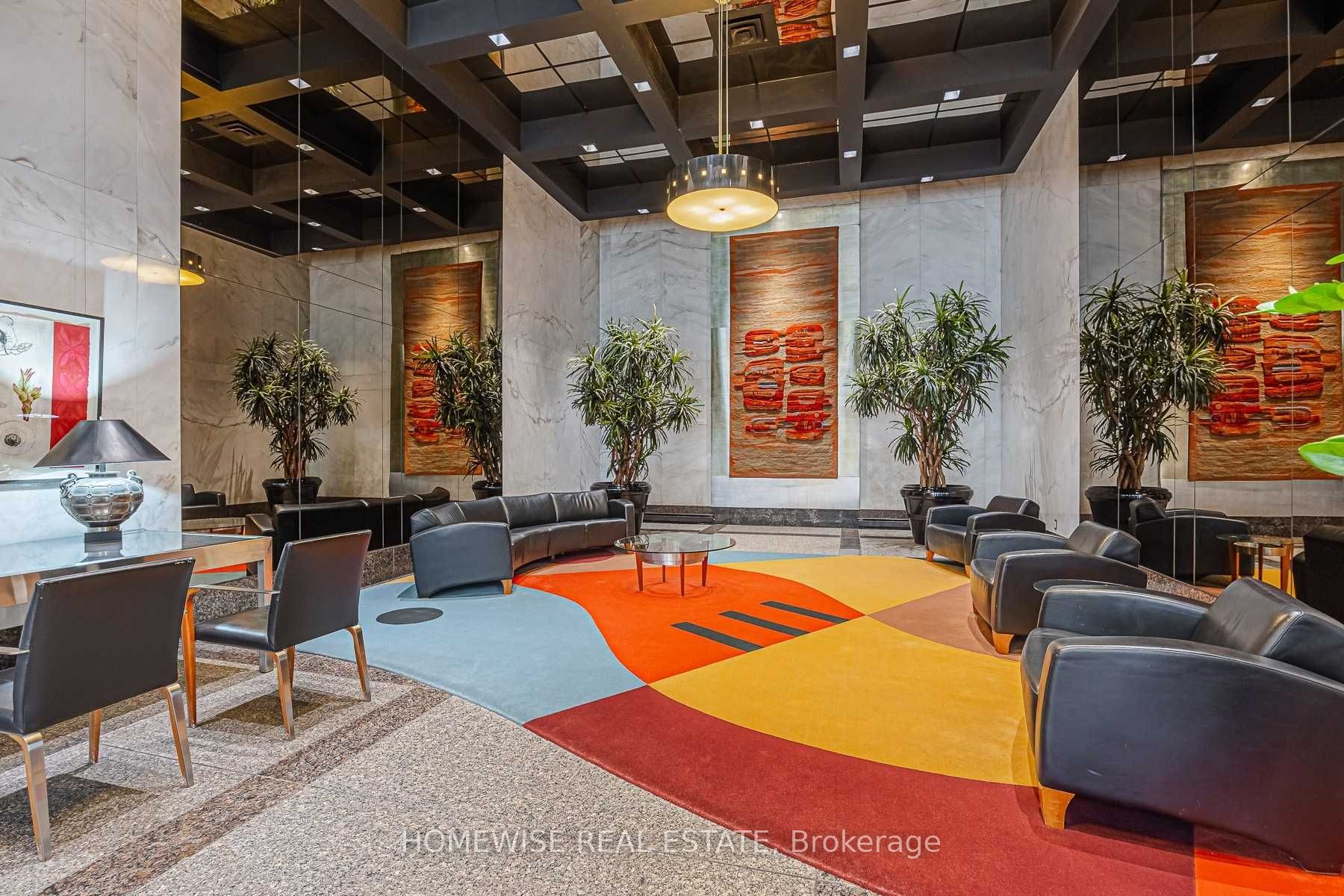 Unit 1808 - 33 Harbour Square, Toronto 3
