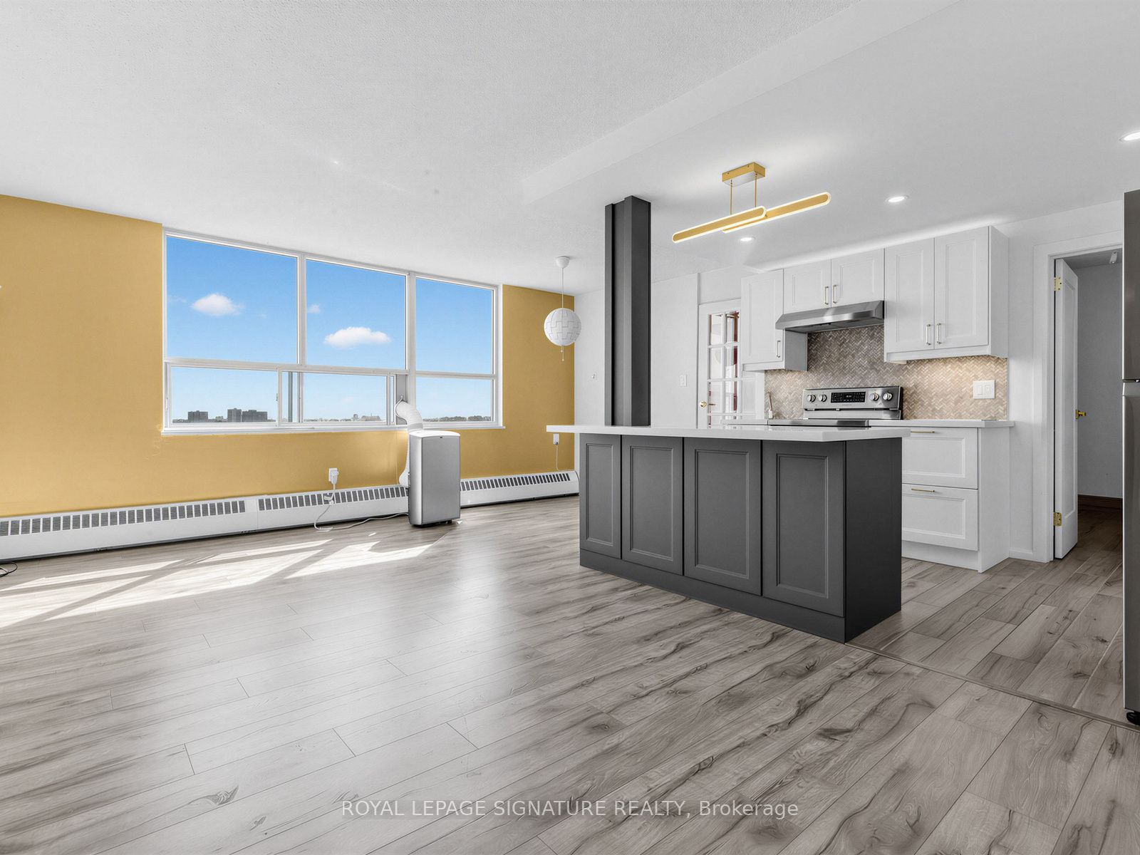 Unit 1703 - 5 Parkway Forest Drive, North York 5