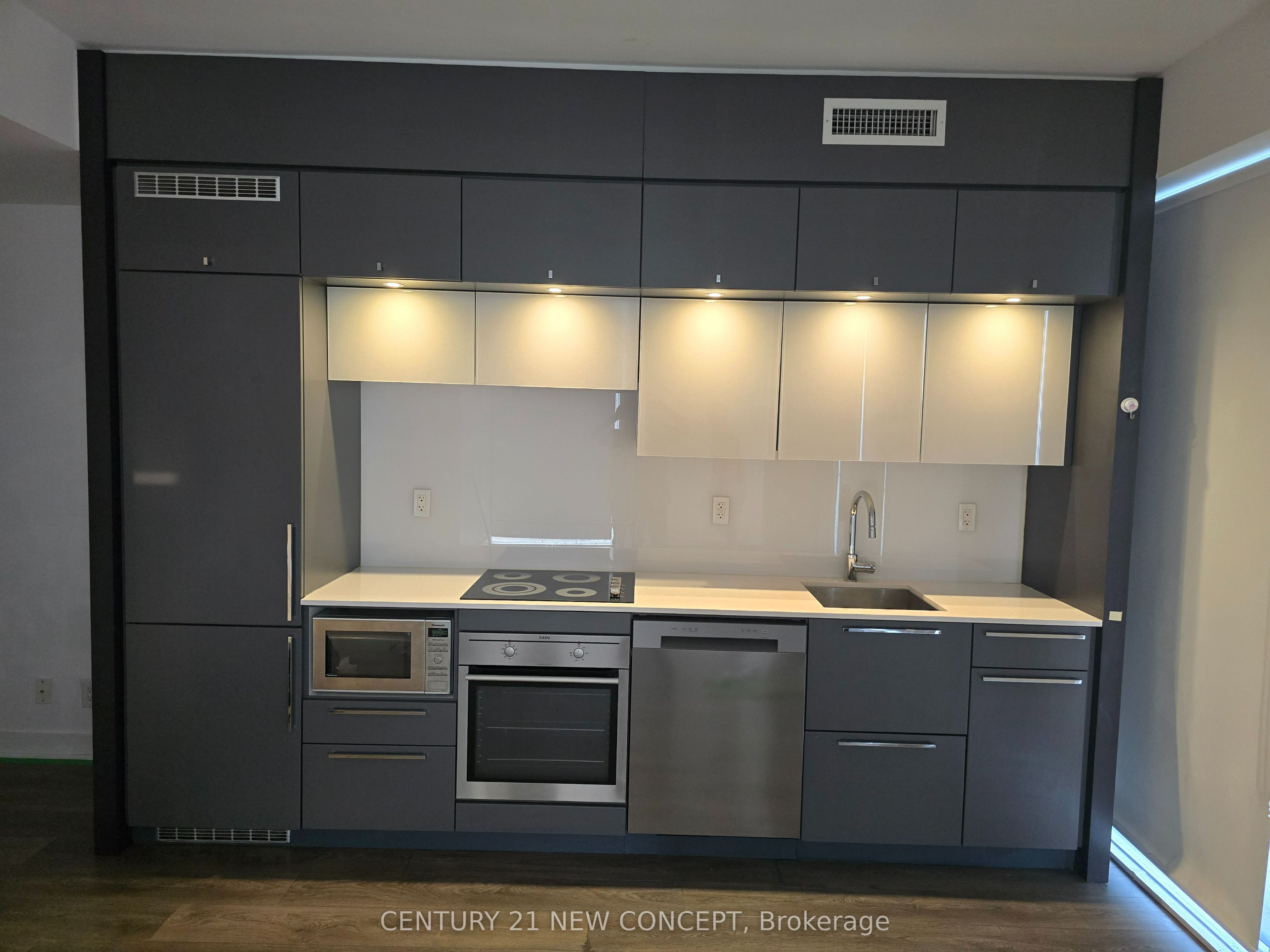 Unit 4003 - 15 Grenville Street, Toronto 2