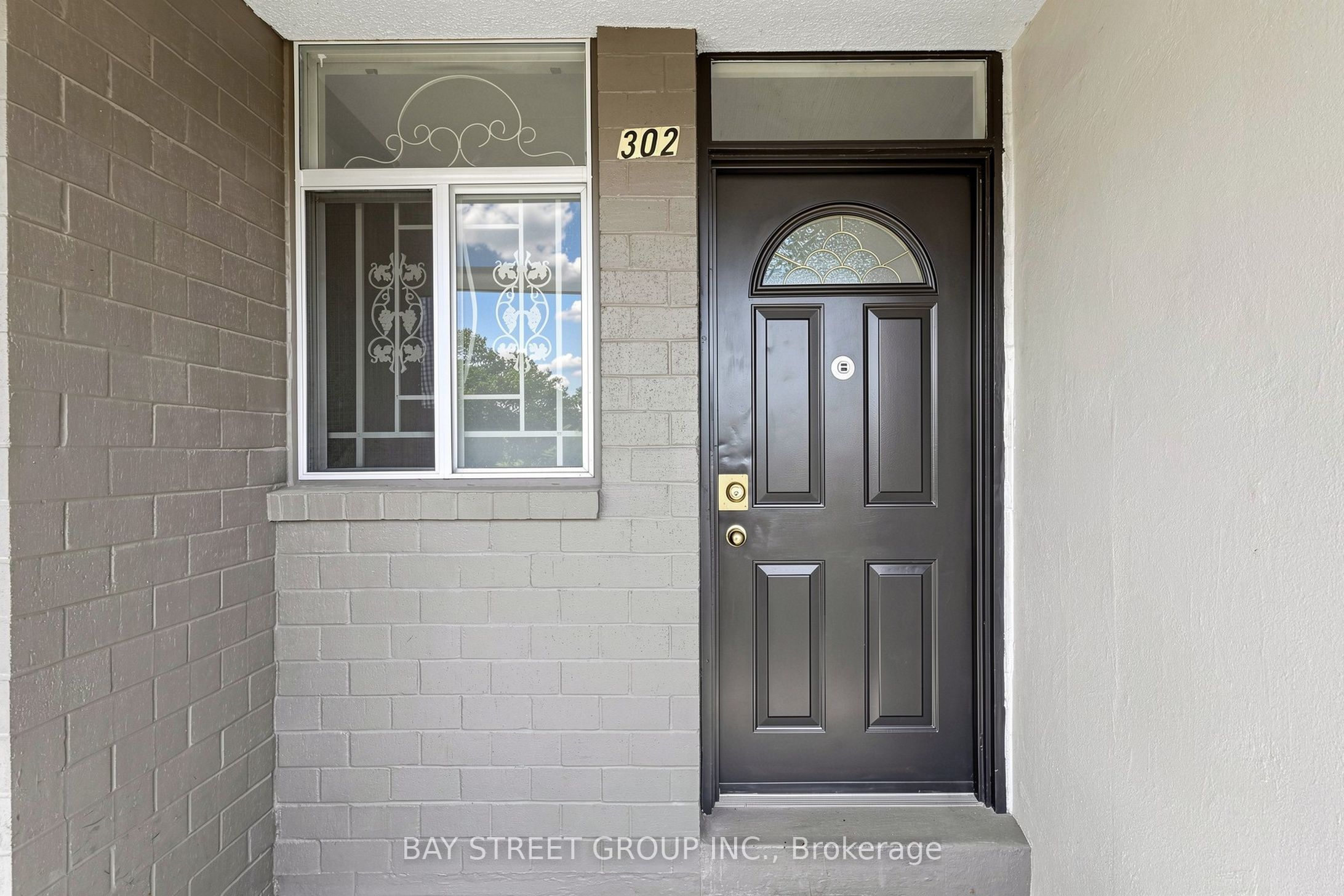 Unit 302 - 55 Sunny Glenway, Toronto 5
