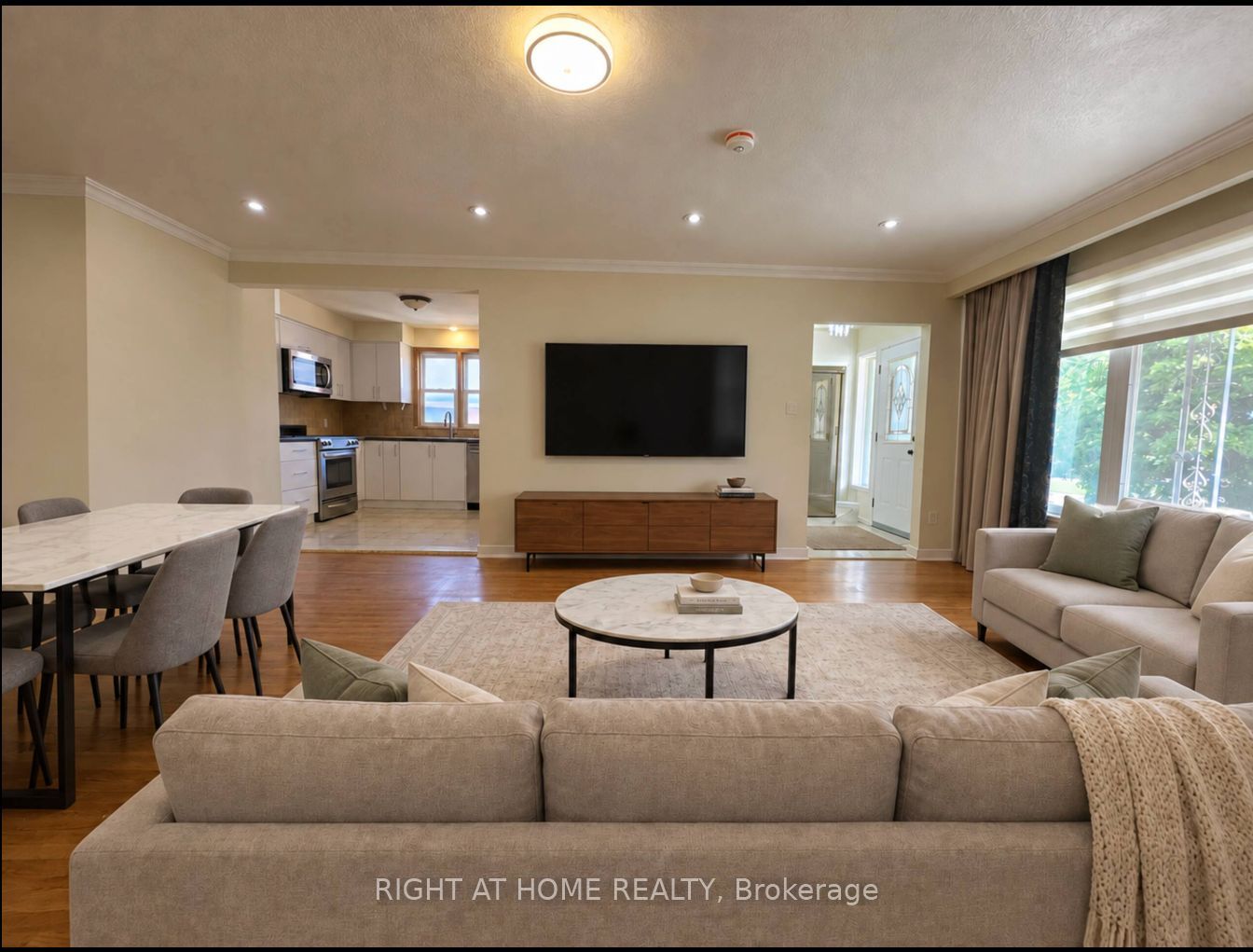 Unit UPPER LEVEL - 26 Wedgewood Drive, North York 2