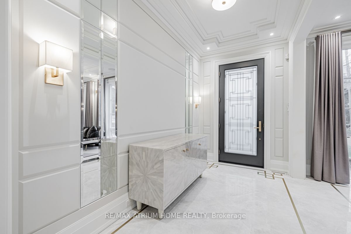 319 Richview Avenue, Toronto 2