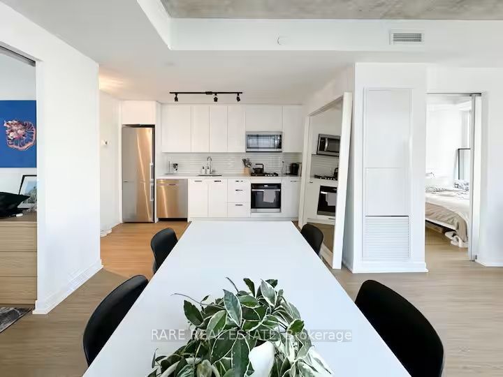 Unit 617 - 195 McCaul Street, Toronto 2
