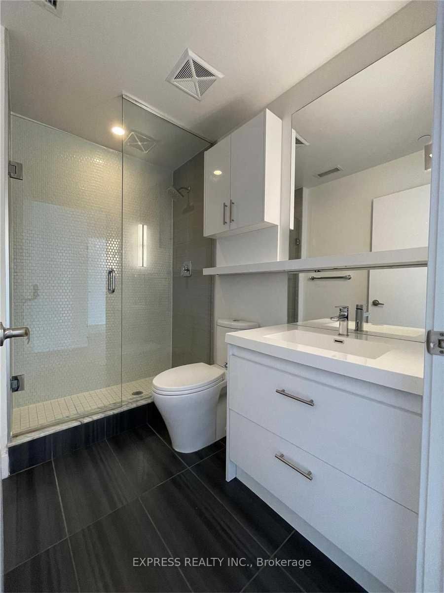 Unit 419 - 128 Fairview Mall Drive, North York 4