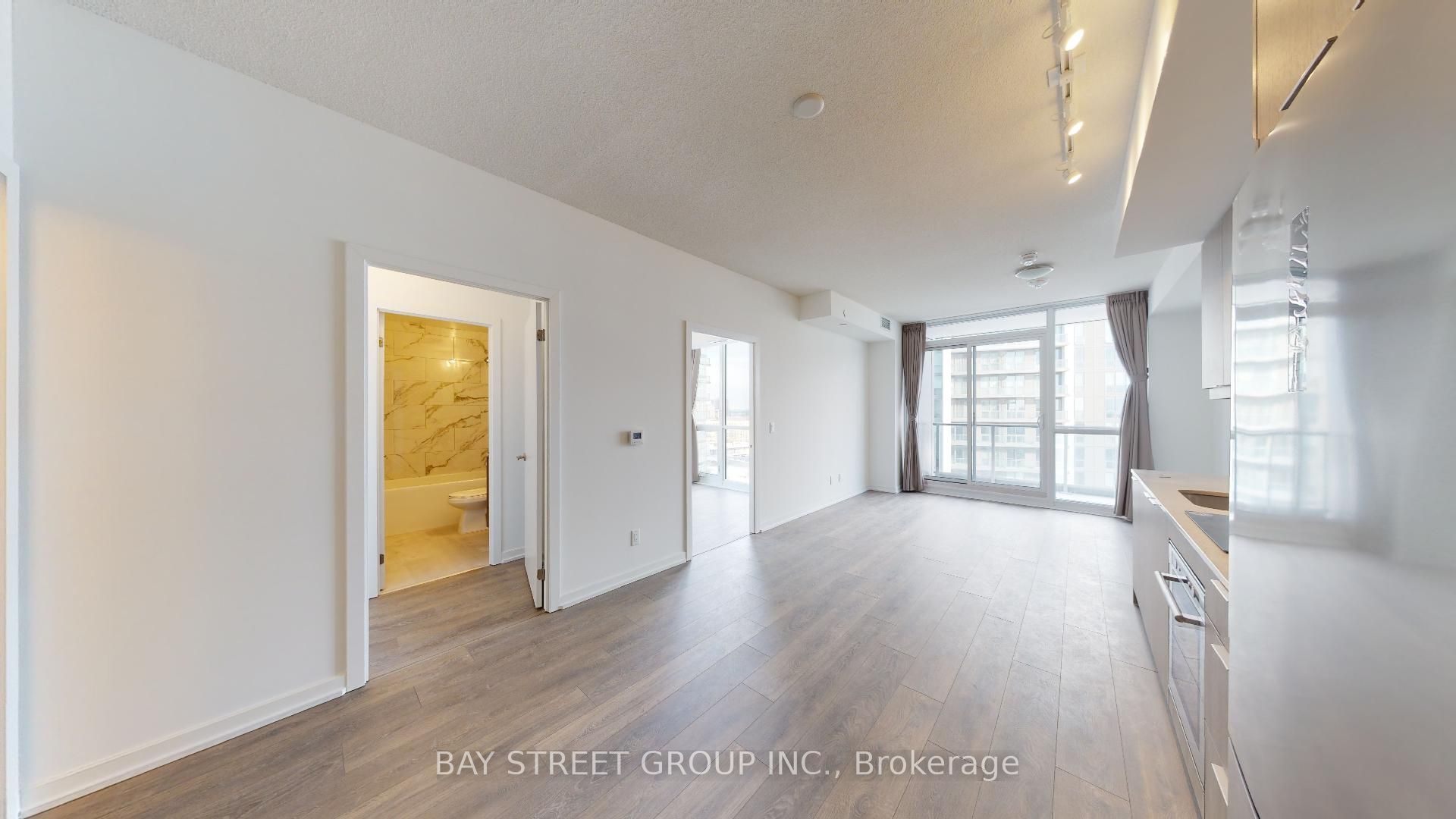Unit 1110 - 36 Forest Manor Road, North York 5