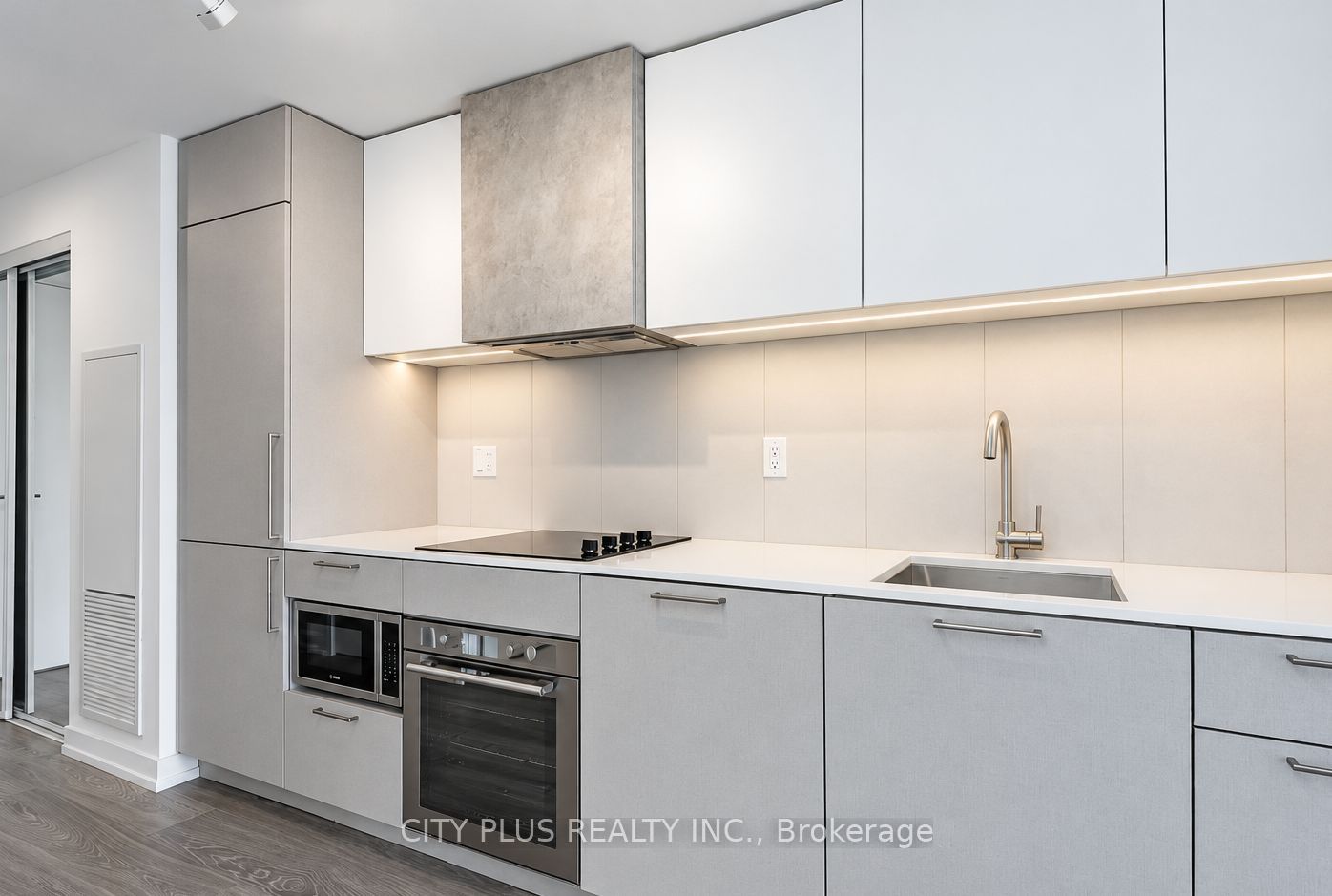 Unit 326 - 19 Western Battery Road, Toronto 5