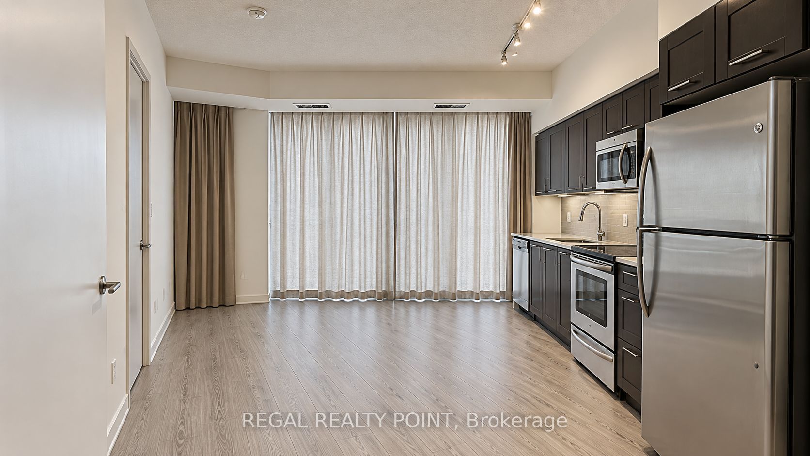 Unit 321 - 169 Fort York Boulevard, Toronto 2