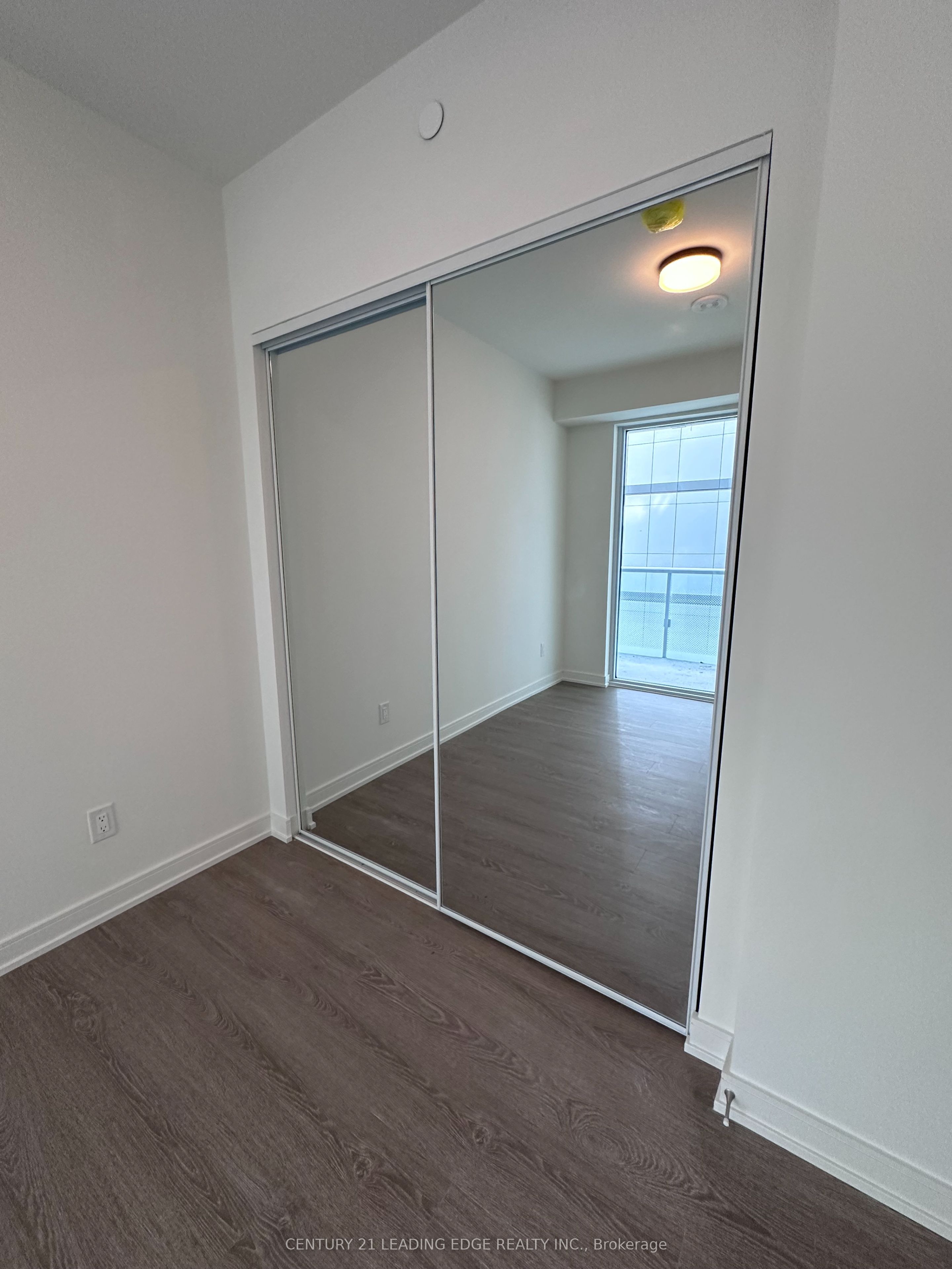Unit 415 - 425 FRONT Street E, Toronto 5