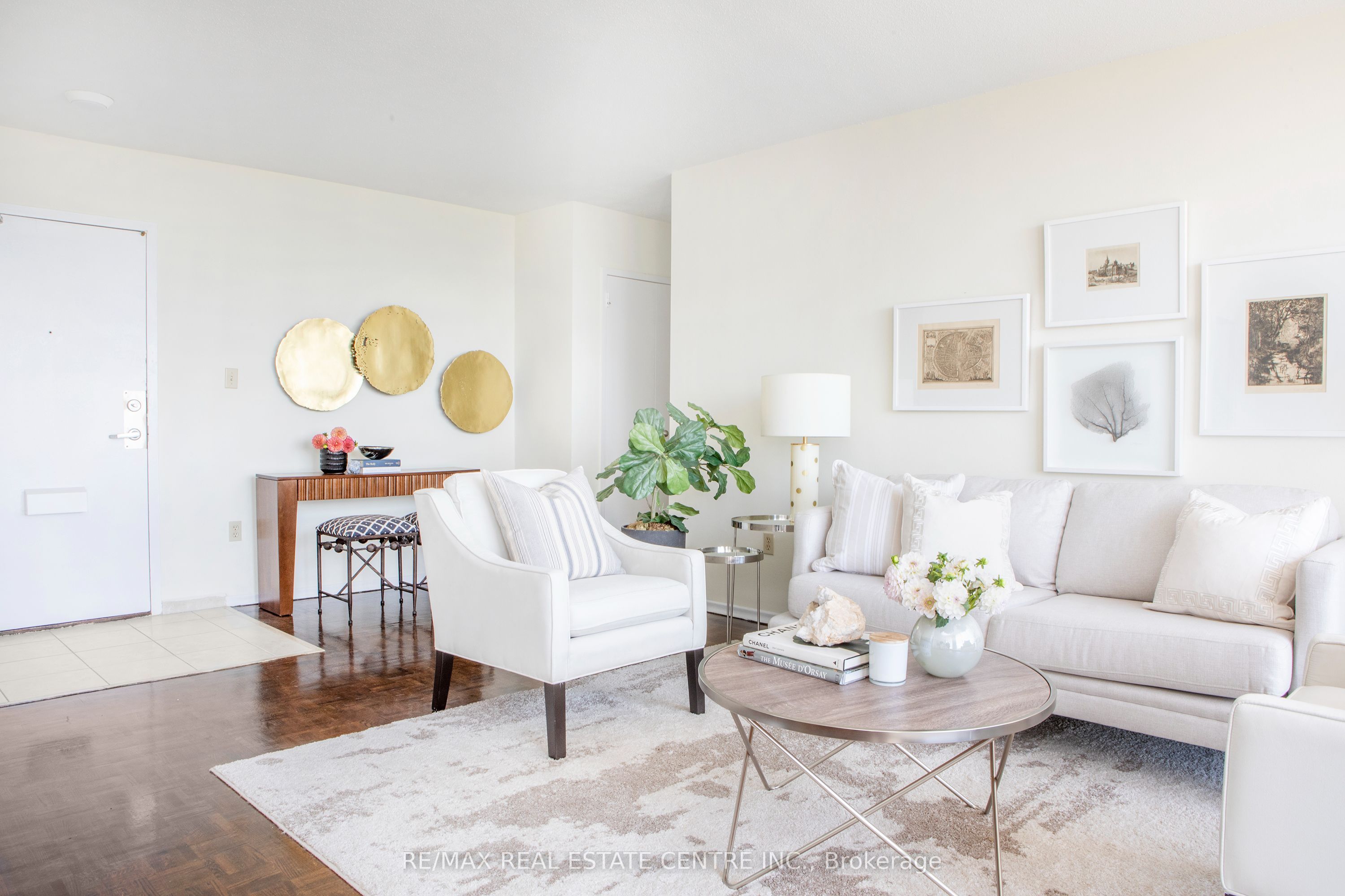 Unit 1715 - 50 Graydon Hall Drive, North York 5