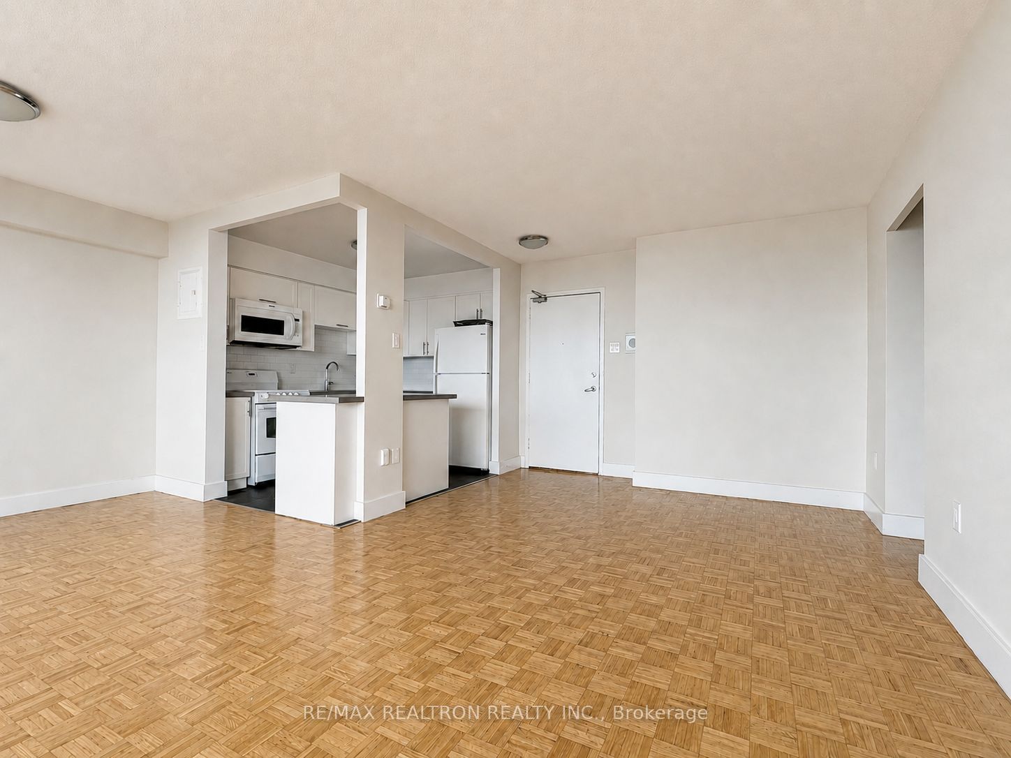 Unit 1611 - 666 Spadina Avenue, Toronto 3