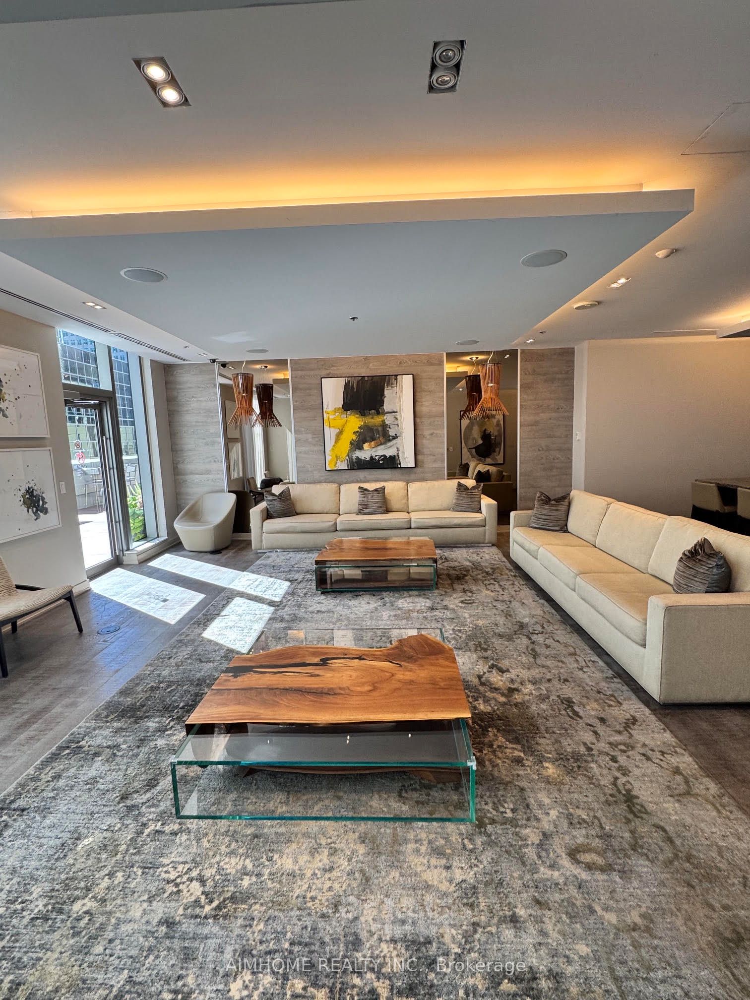 Unit 901 - 88 Scott Street, Toronto 4