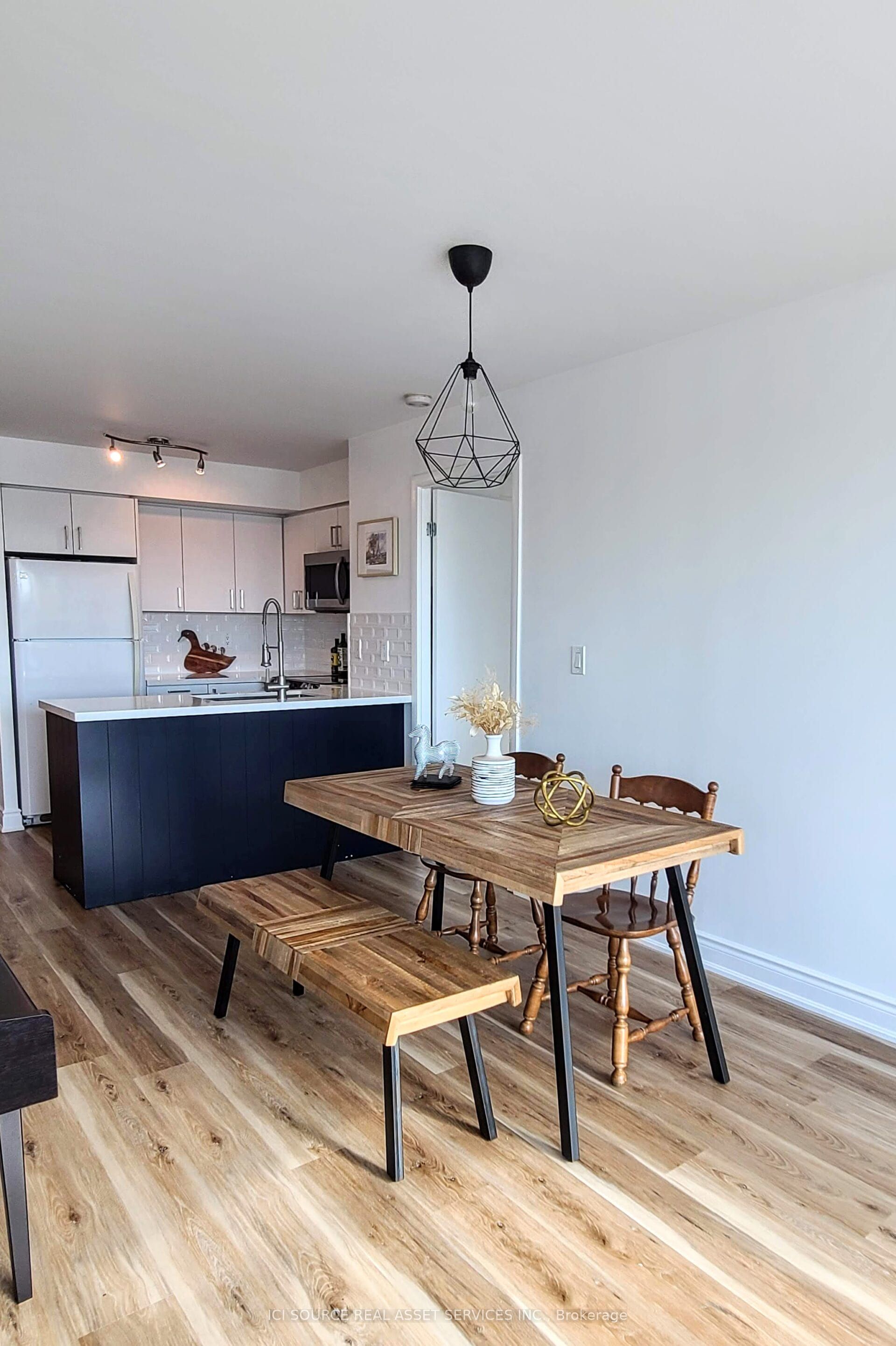 Unit 611 - 219 Fort York Boulevard, Toronto 3