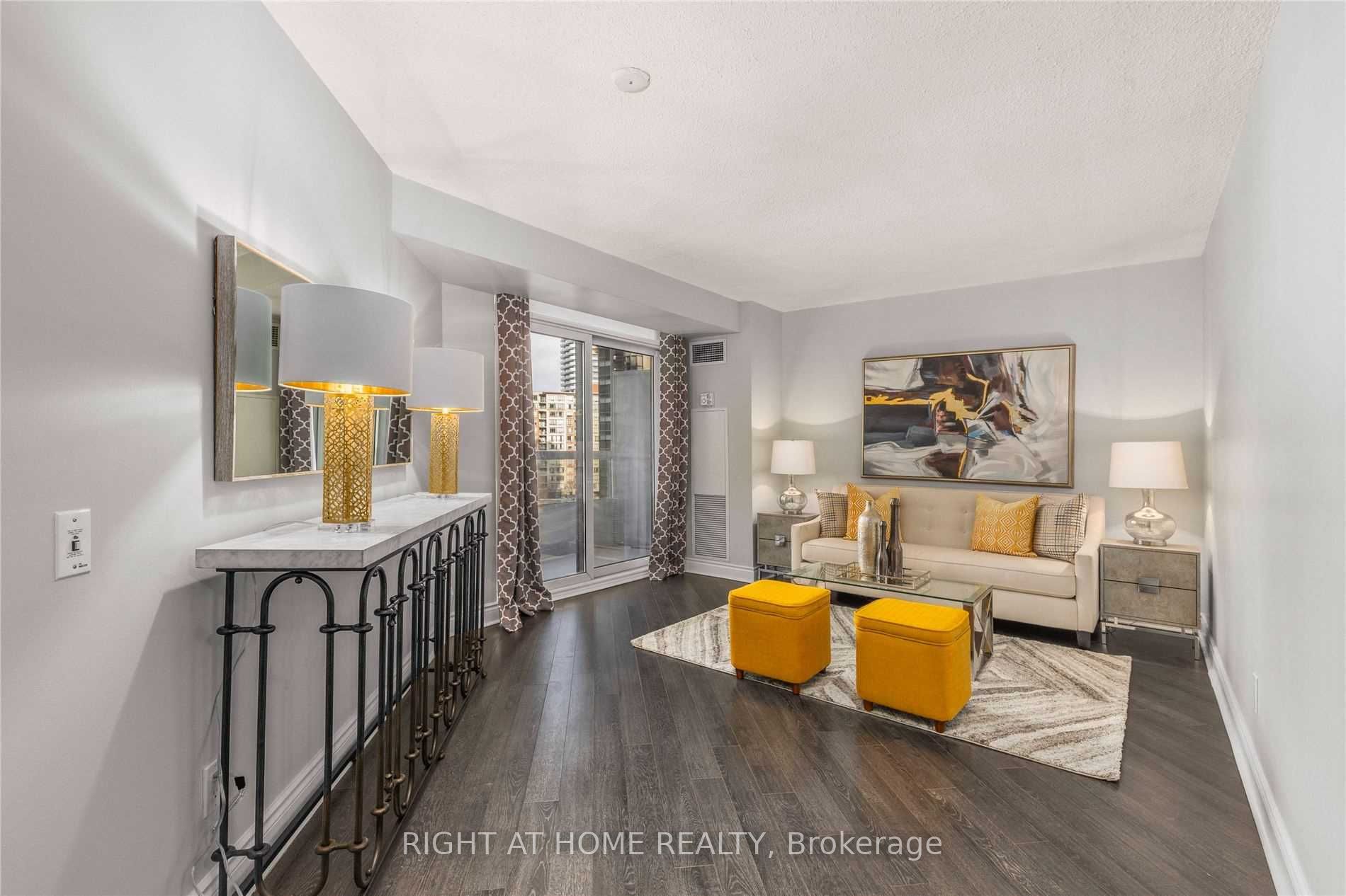 Unit 1029 - 15 Northtown Way, North York 3