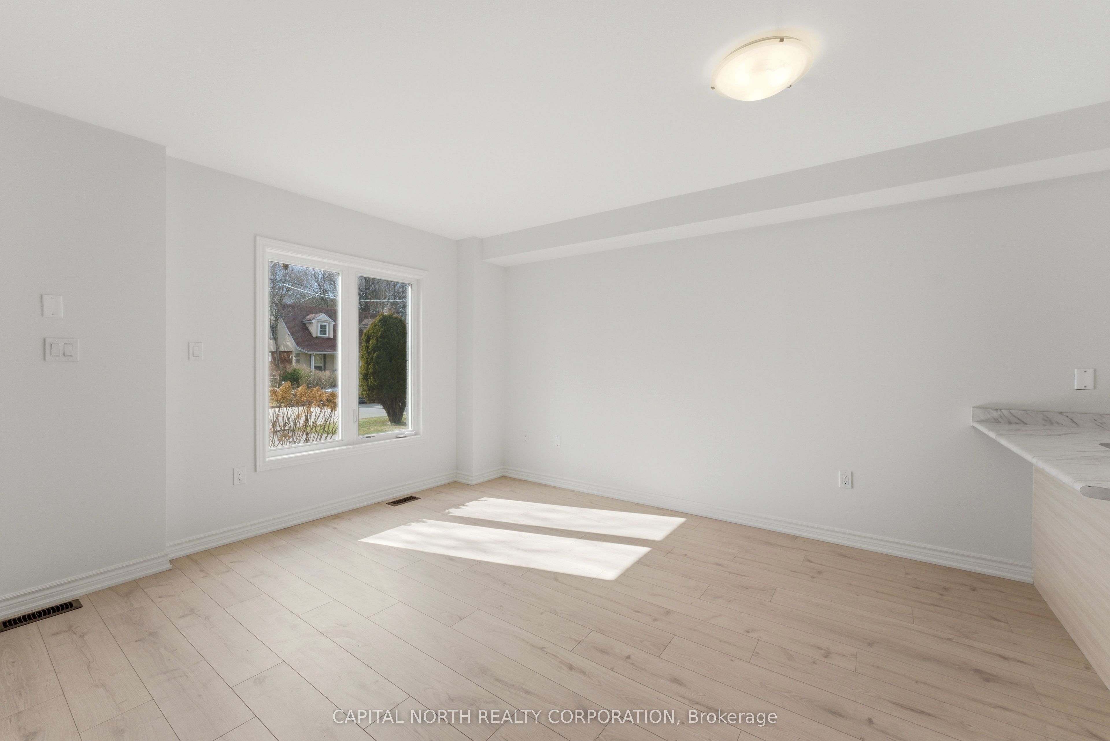 54B Touraine Avenue, North York 3