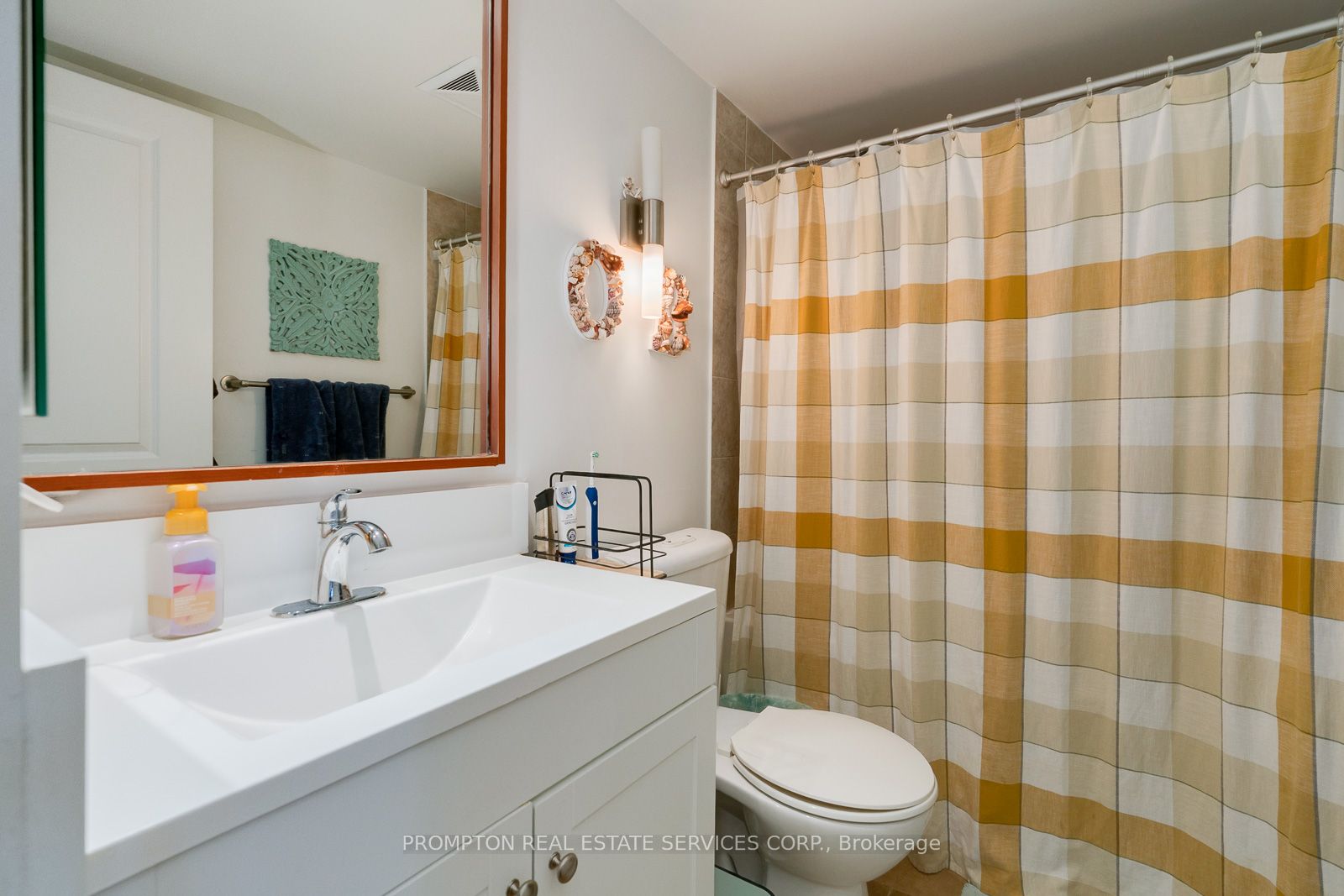 Unit 2228 - 500 Doris Avenue, North York 2