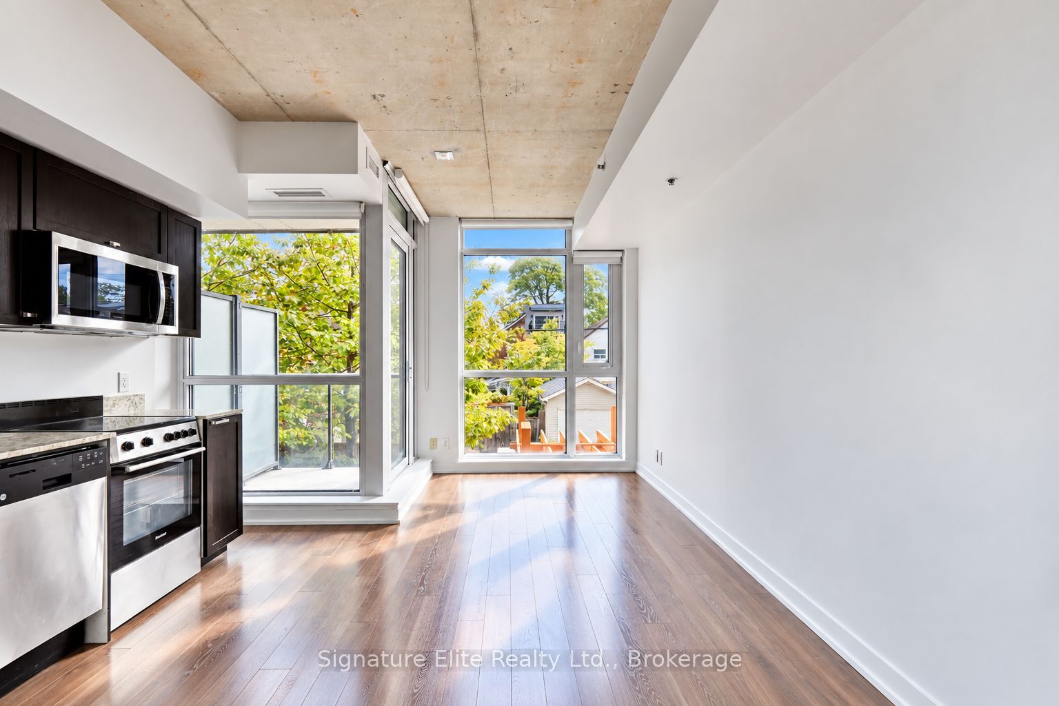 Unit 203 - 707 Dovercourt Road, Toronto 4