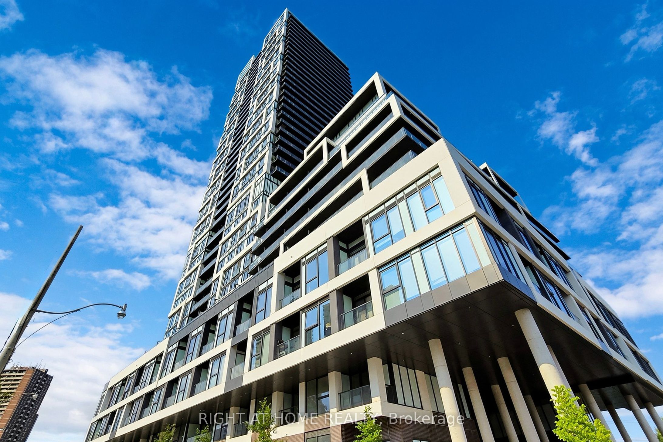 Unit 2502 - 5 Defries Street, Toronto 3