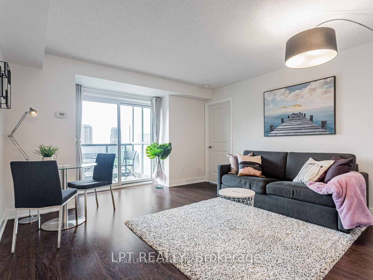 Unit 1004 - 88 Sheppard Avenue E, North York 5