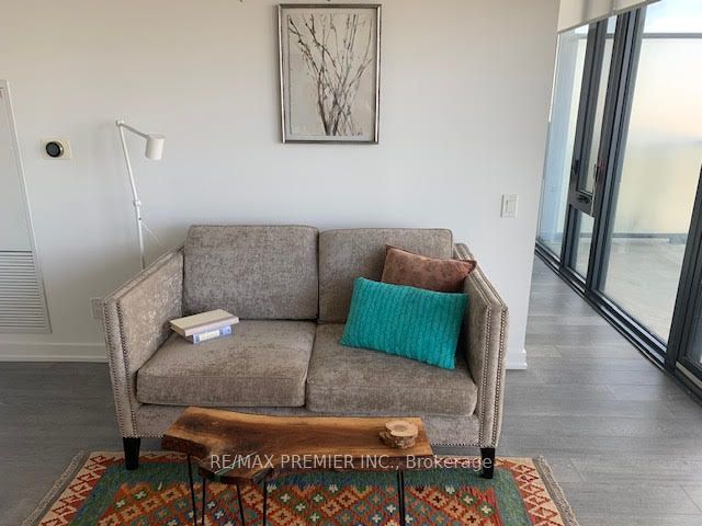 Unit 3002 - 185 Roehampton Avenue, Toronto 4