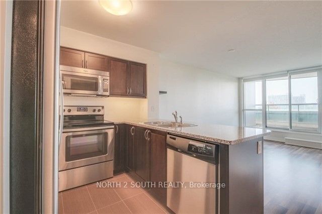 Unit 712 - 25 Lower Simcoe Street, Toronto 5