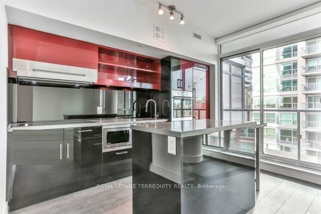 Unit 609 - 39 Sherbourne Street, Toronto 5