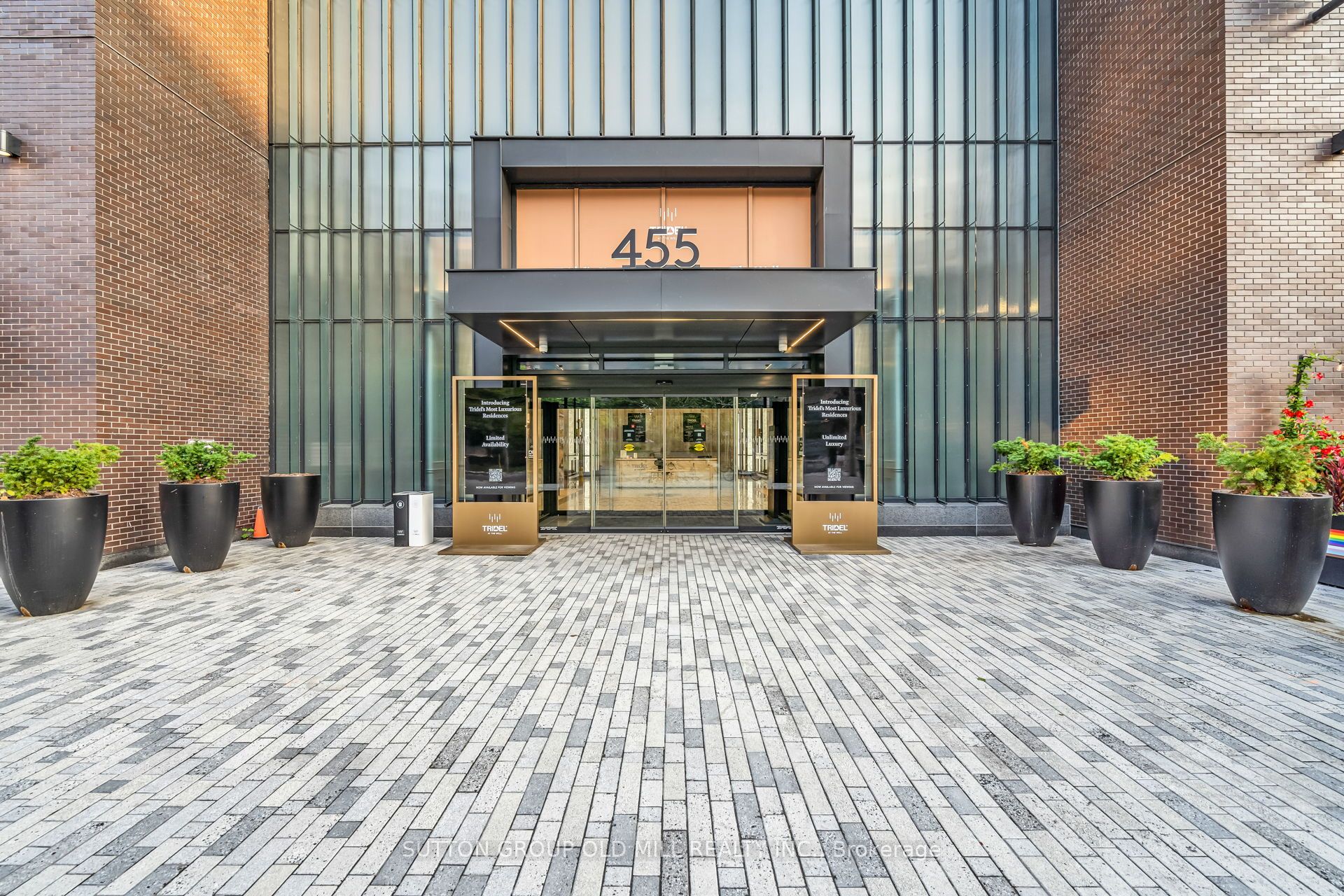 Unit 711 - 455 Wellington Street W, Toronto 4