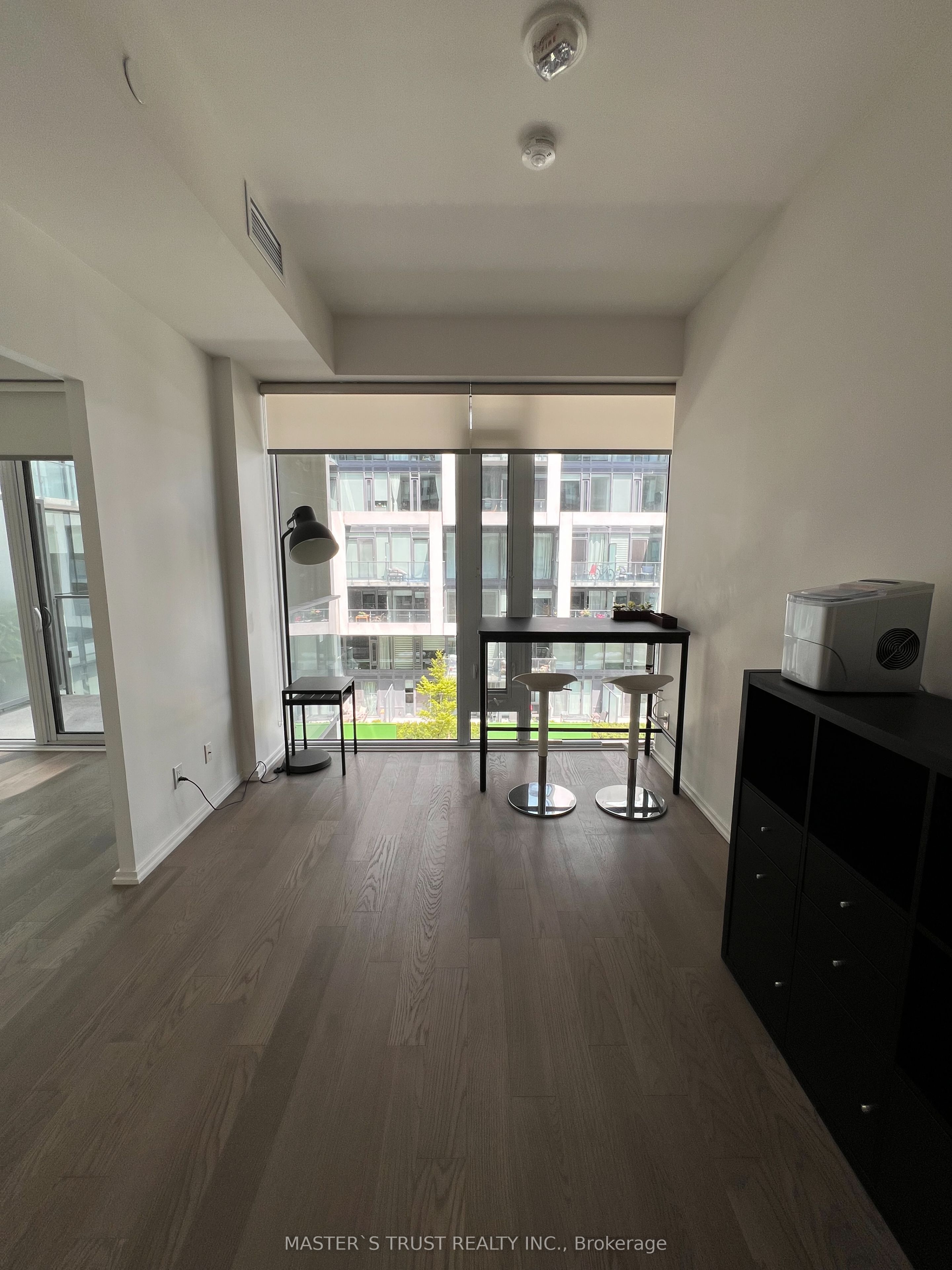 Unit 943 - 8 Hillsdale Avenue E, Toronto 2