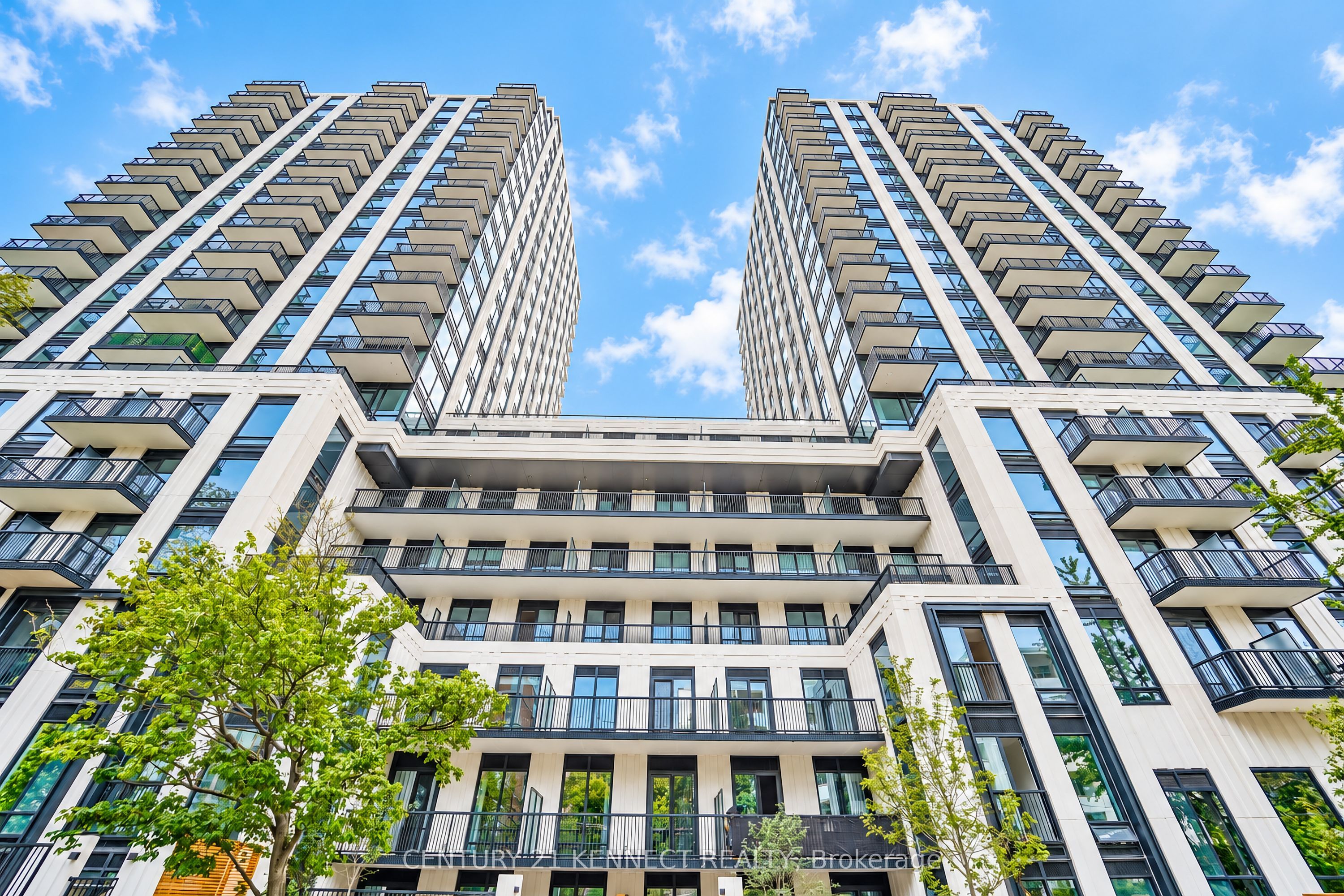 Unit 527 - 91 Montclair Avenue, Toronto 5