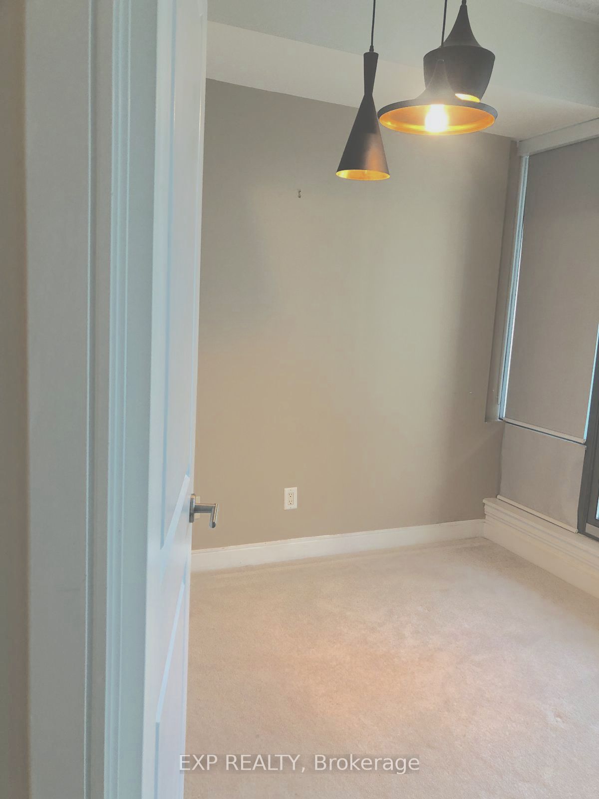 Unit 209 - 18 Yorkville Avenue, Toronto 3