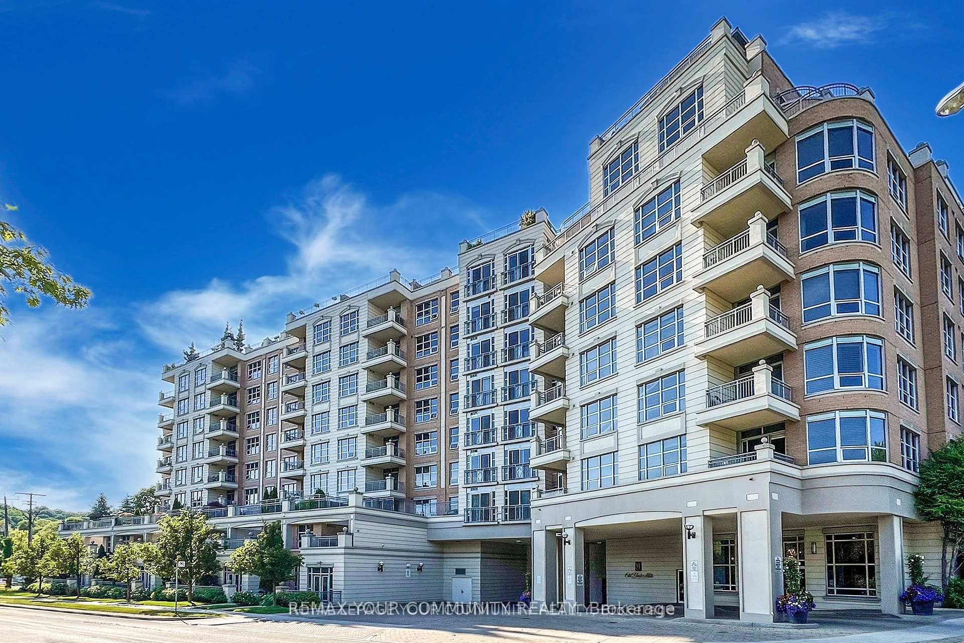 Unit 410 - 10 Old York Mills Road, North York 3