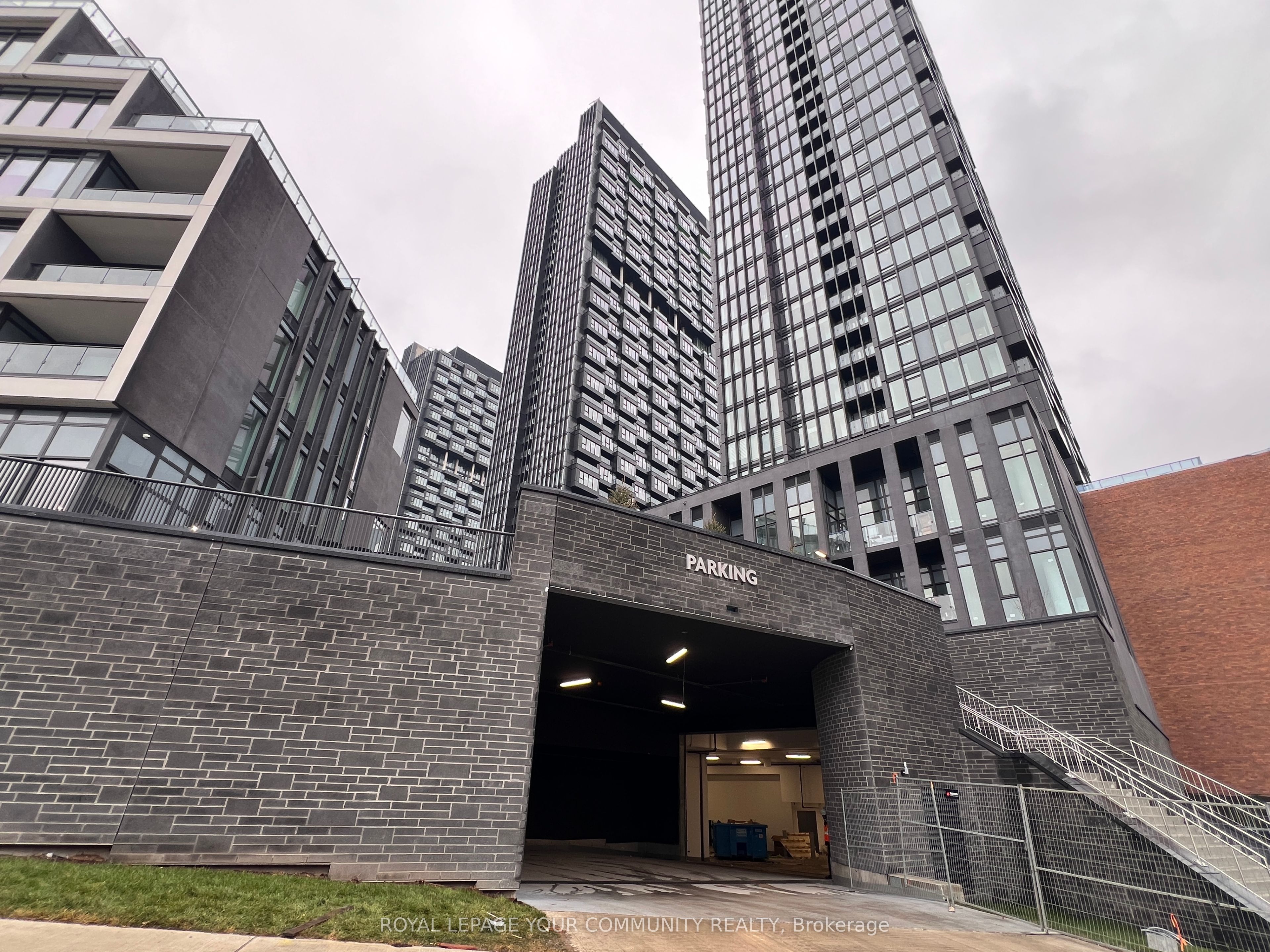 Unit 2020 - 1 Quarrington Lane, North York 3