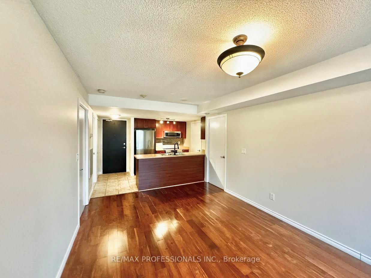 Unit 428 - 231 Fort York Boulevard, Toronto 2