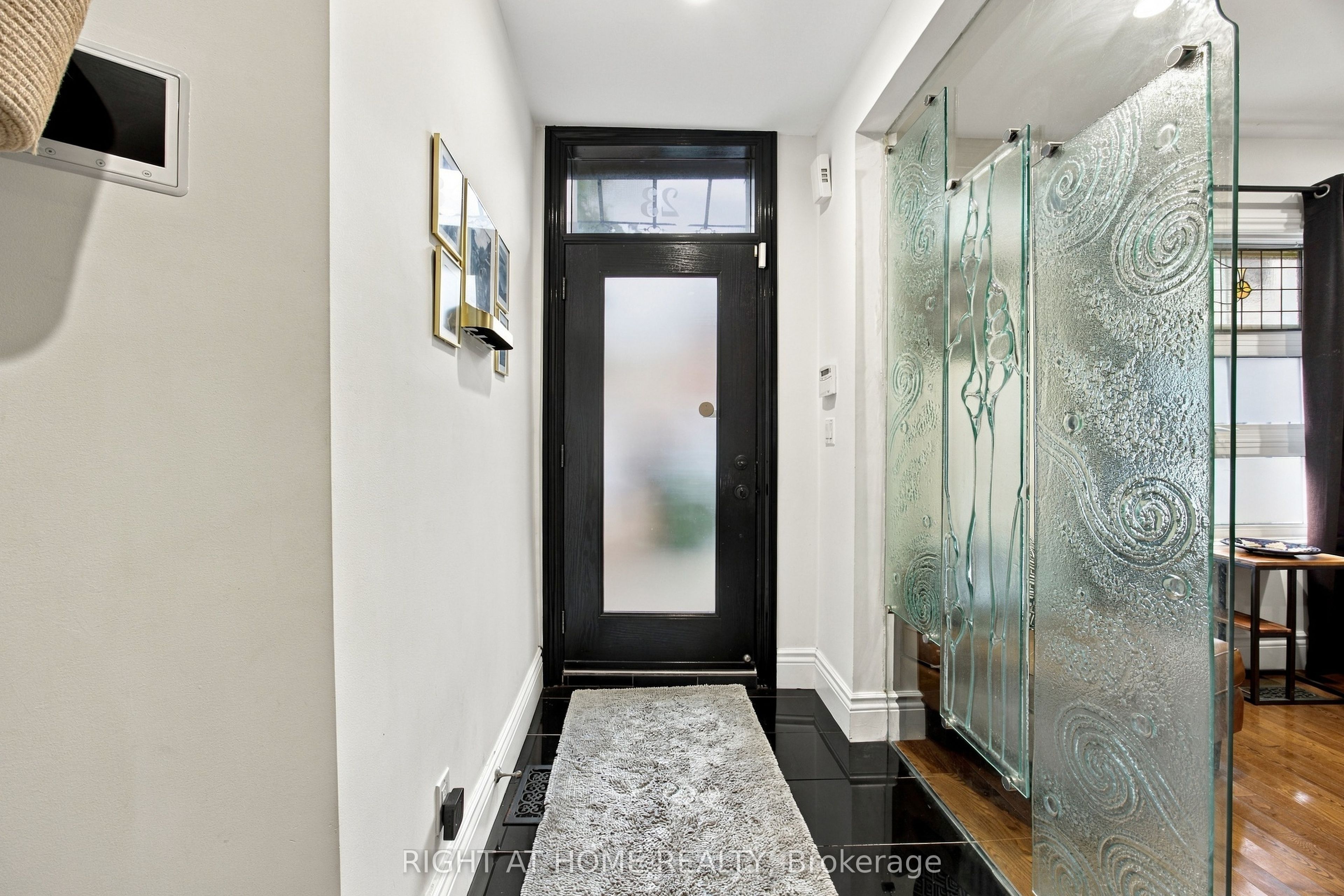 23 New Street, Toronto 4