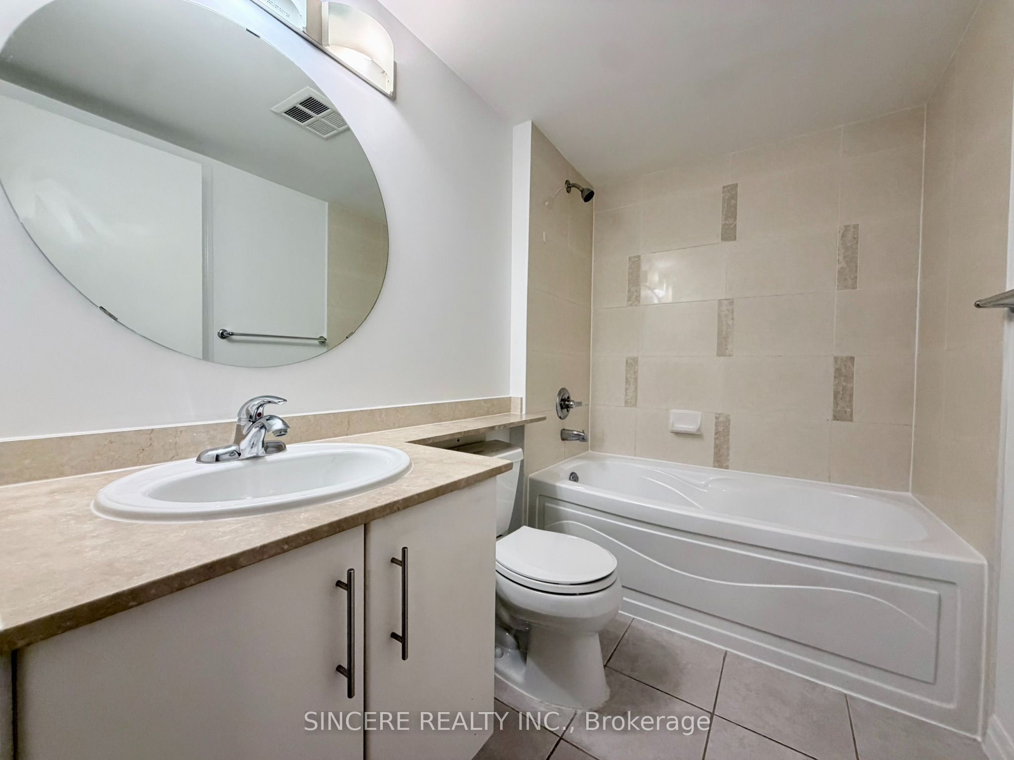 Unit 708 - 16 Yonge Street, Toronto 5