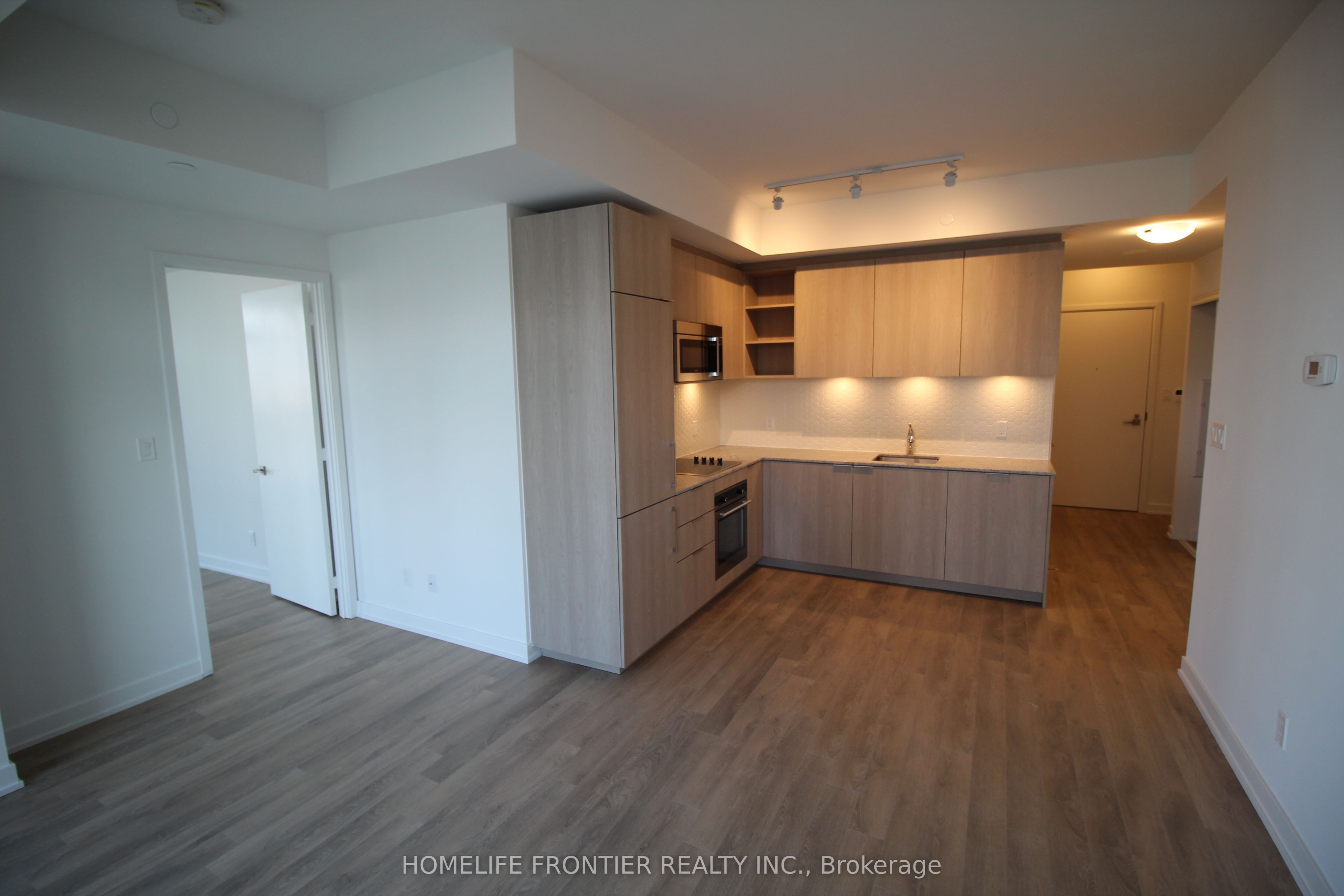 Unit 2005 - 50 Ordnance Street, Toronto 2