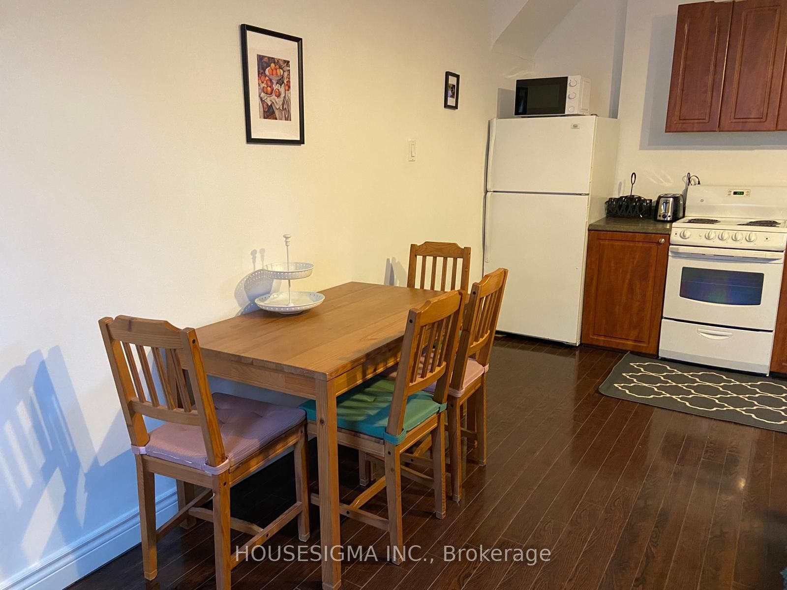 Unit Main 1 - 104 Pembroke Street, Toronto 5