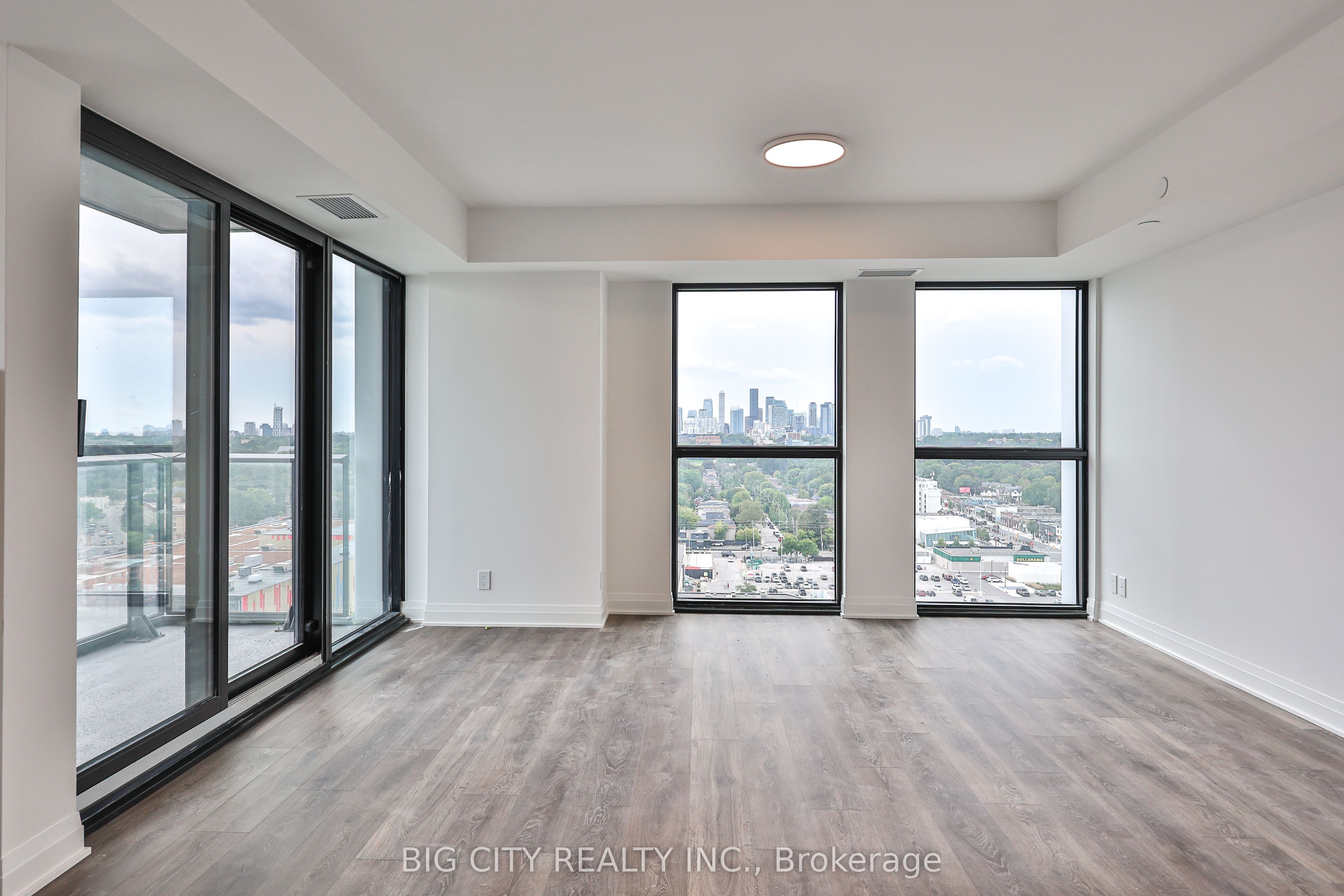 Unit 1402 - 25 Frederick Todd Way, Toronto 5