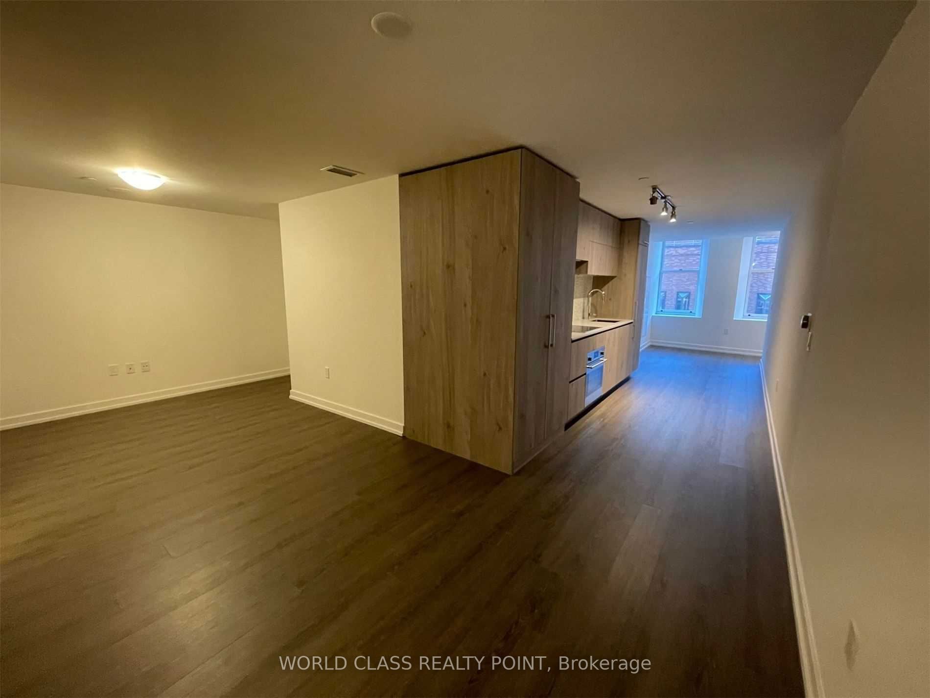 Unit 303 - 1 Yorkville Avenue, Toronto 4