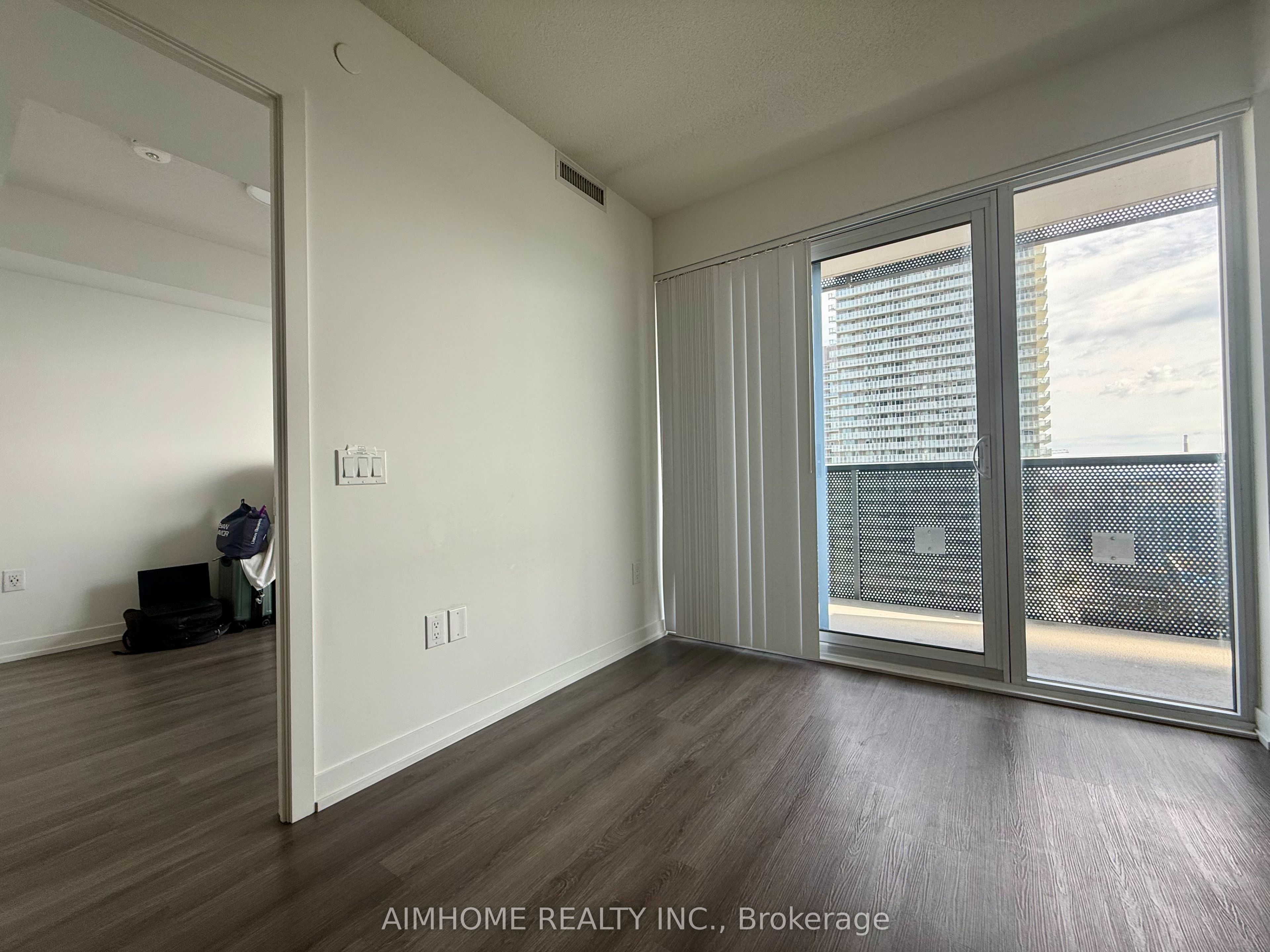 Unit 2905 - 138 Downes Street, Toronto 4