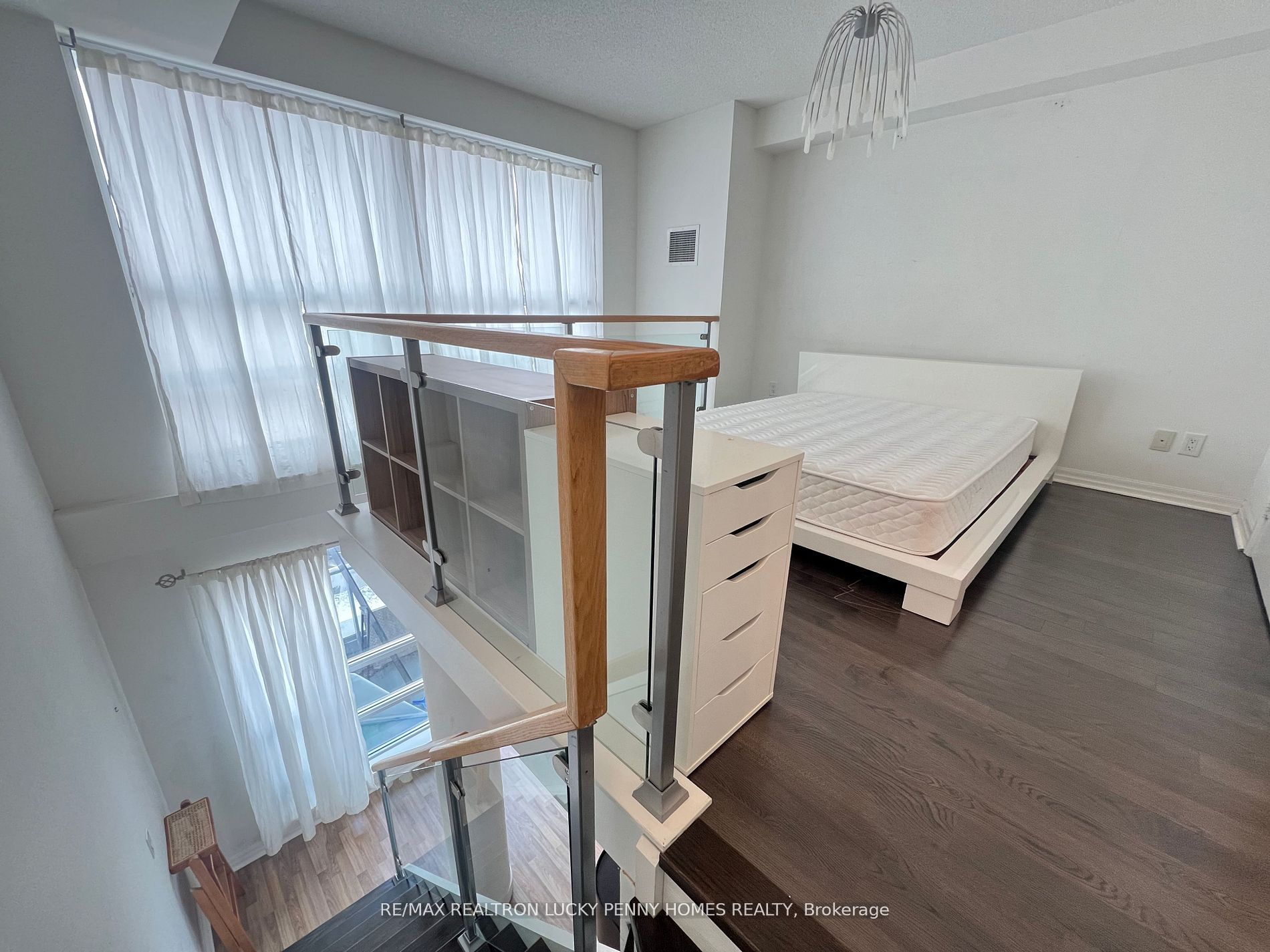 Unit 109 - 2035 Sheppard Avenue E, North York 5