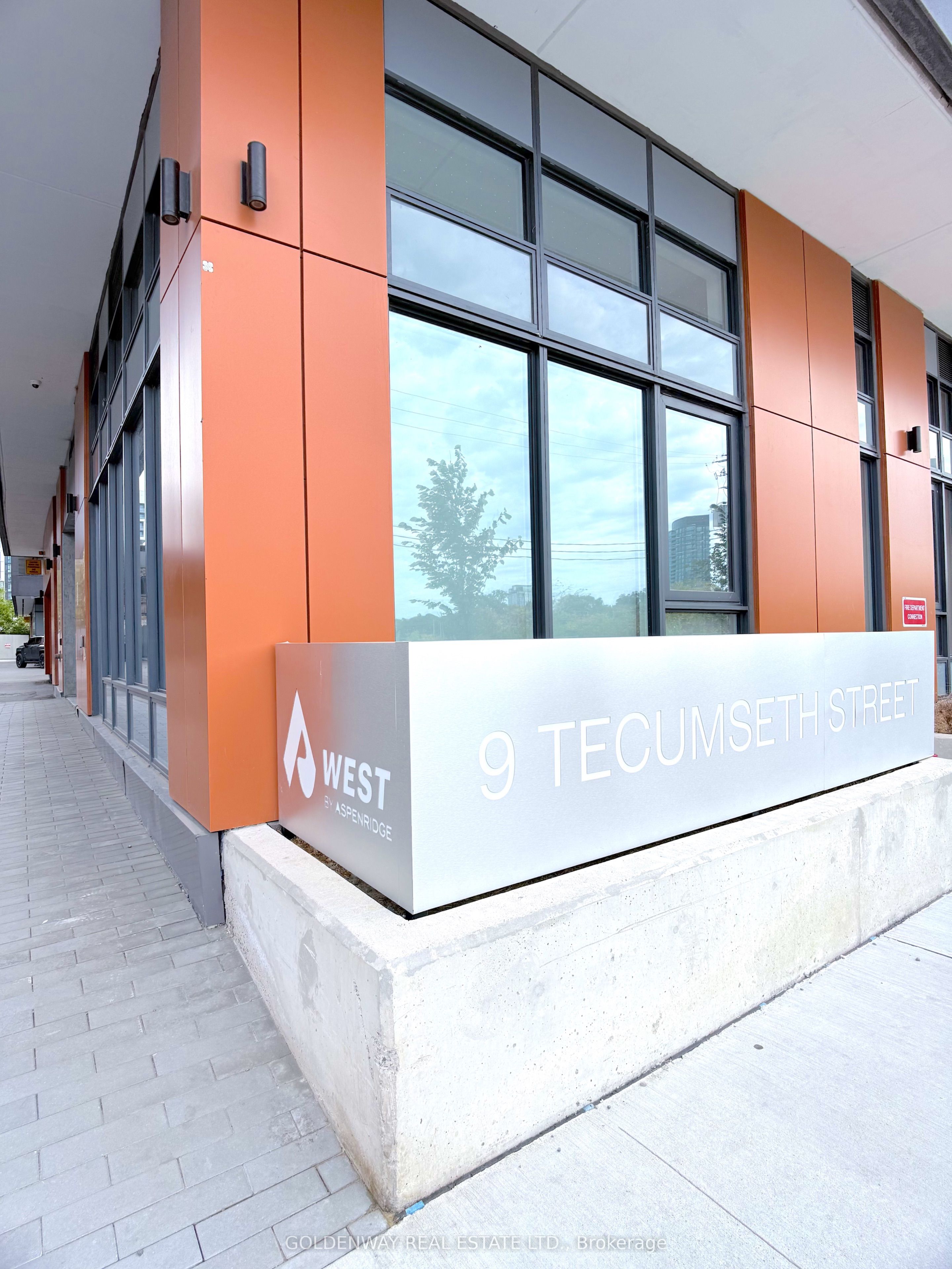 Unit 814 - 9 Tecumseth Street, Toronto 3