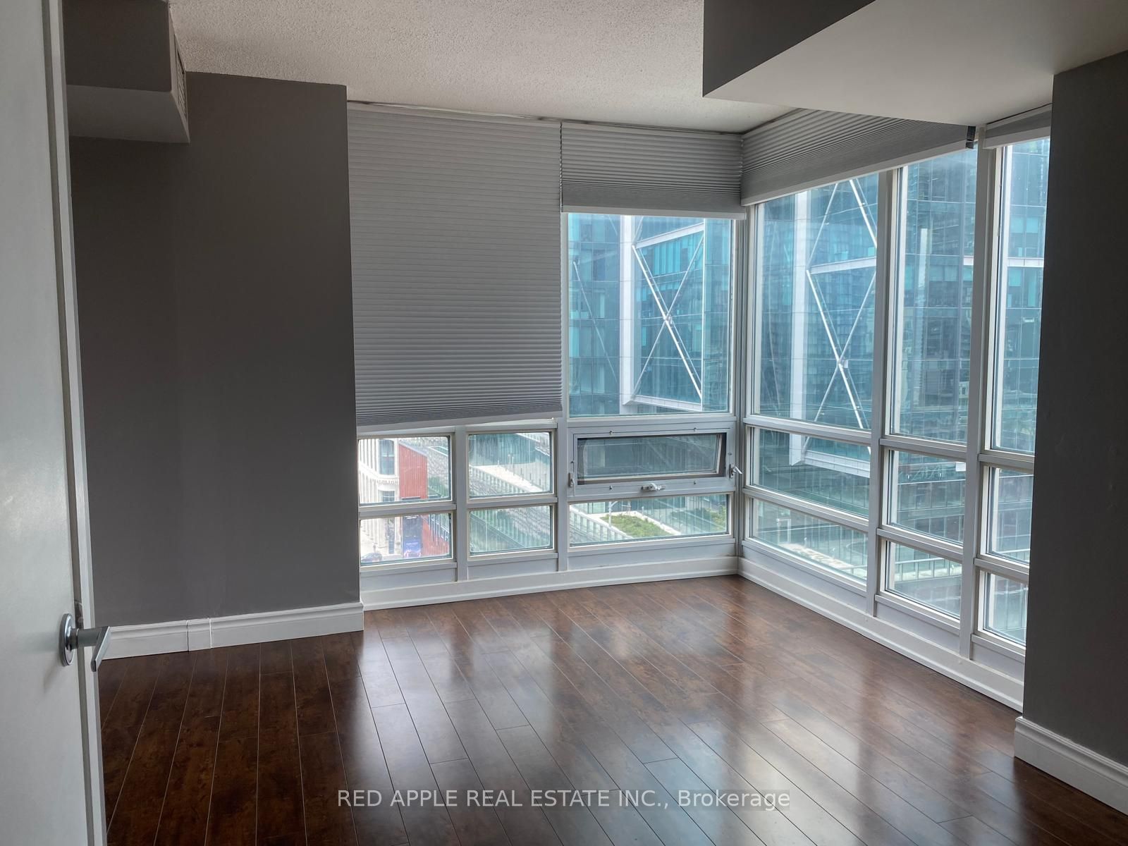 Unit 1903 - 397 Front Street, Toronto 5