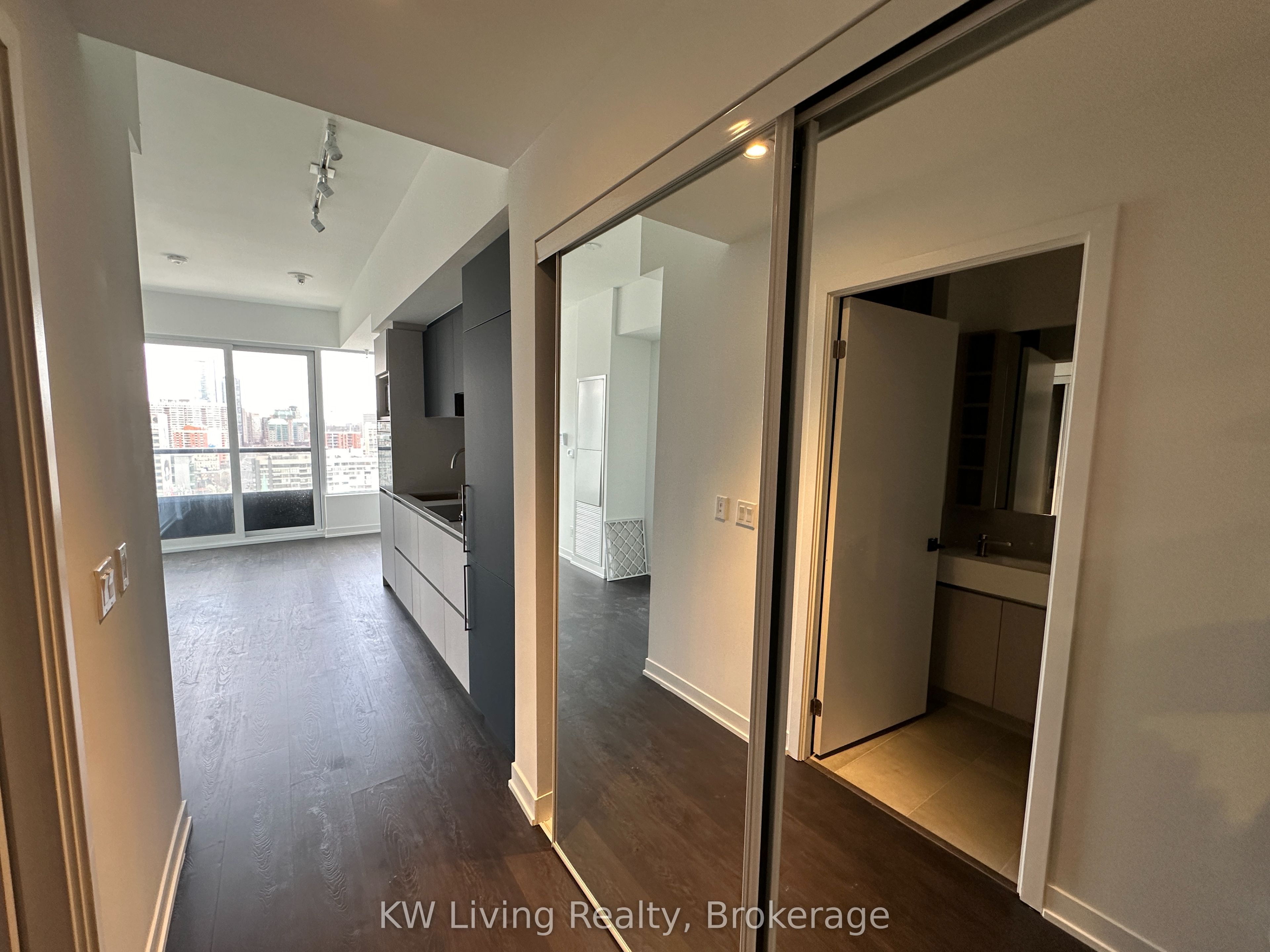 Unit 2606 - 319 Jarvis Street, Toronto 3