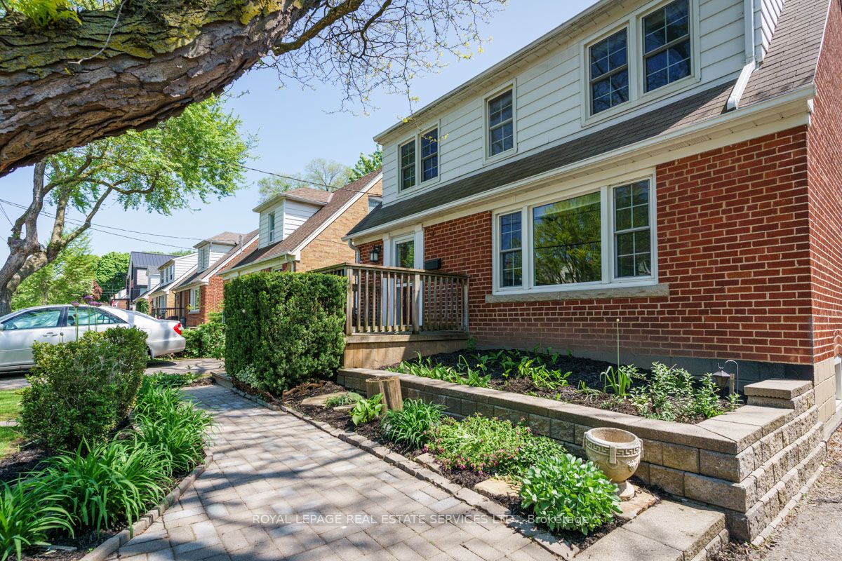 177 Avondale Ave, North York, Ontario M2N2V4 For Sale HouseSigma