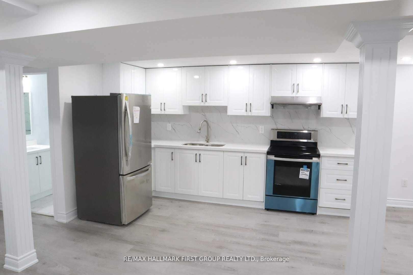 Unit Lower - 1627 Baggins Street, Pickering 2