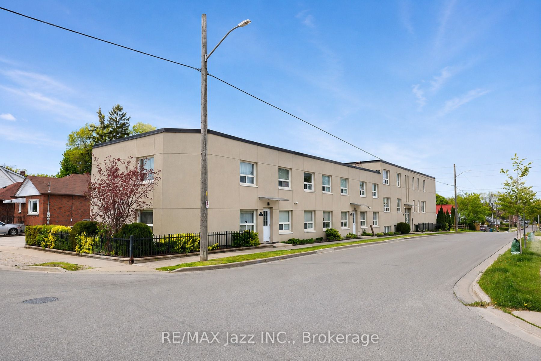 Unit 1 - 209 Stacey Avenue, Oshawa 5