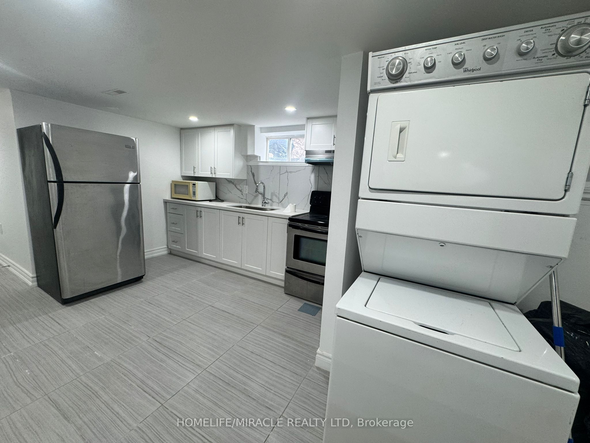 Unit Basement Unit - 97 Central Park Boulevard N, Oshawa 5