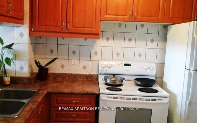 Unit 1215 - 3050 Ellesmere Road, Scarborough 3