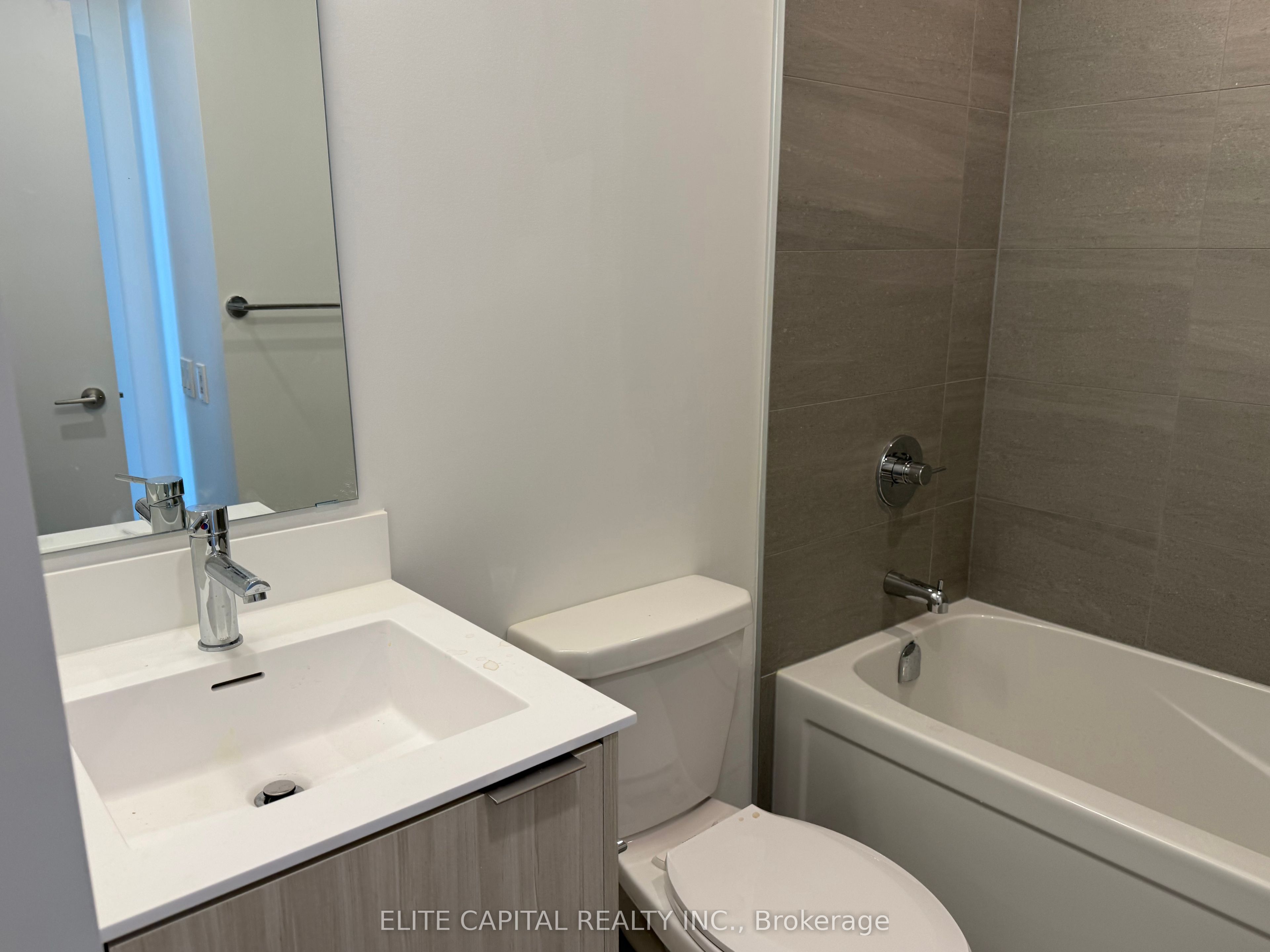 Unit 521 - 20 Deans Drive, Scarborough 4